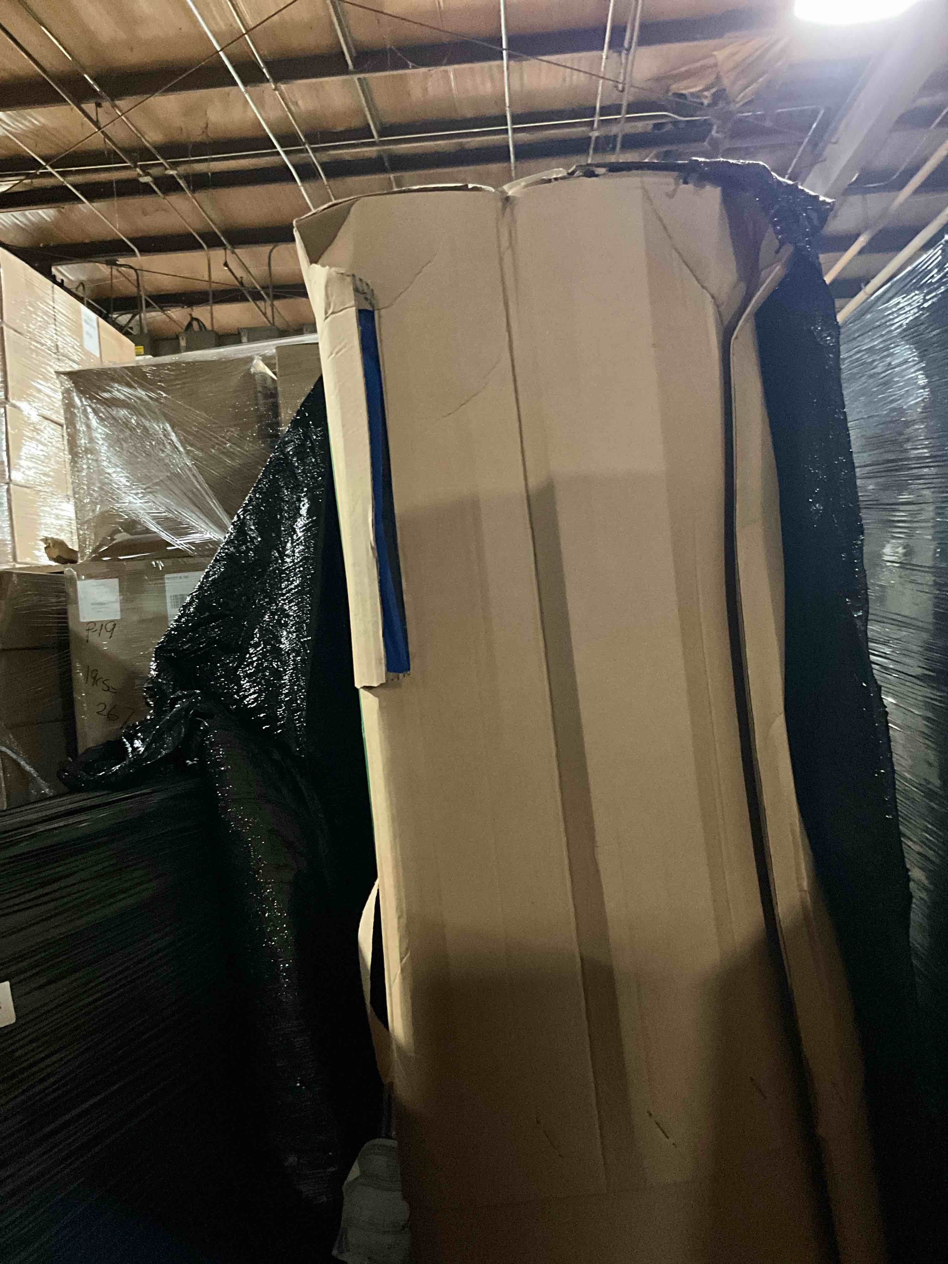 https://s3.amazonaws.com/lotting-images-prod/bidfta/GRA3272078_1760621810019.jpeg