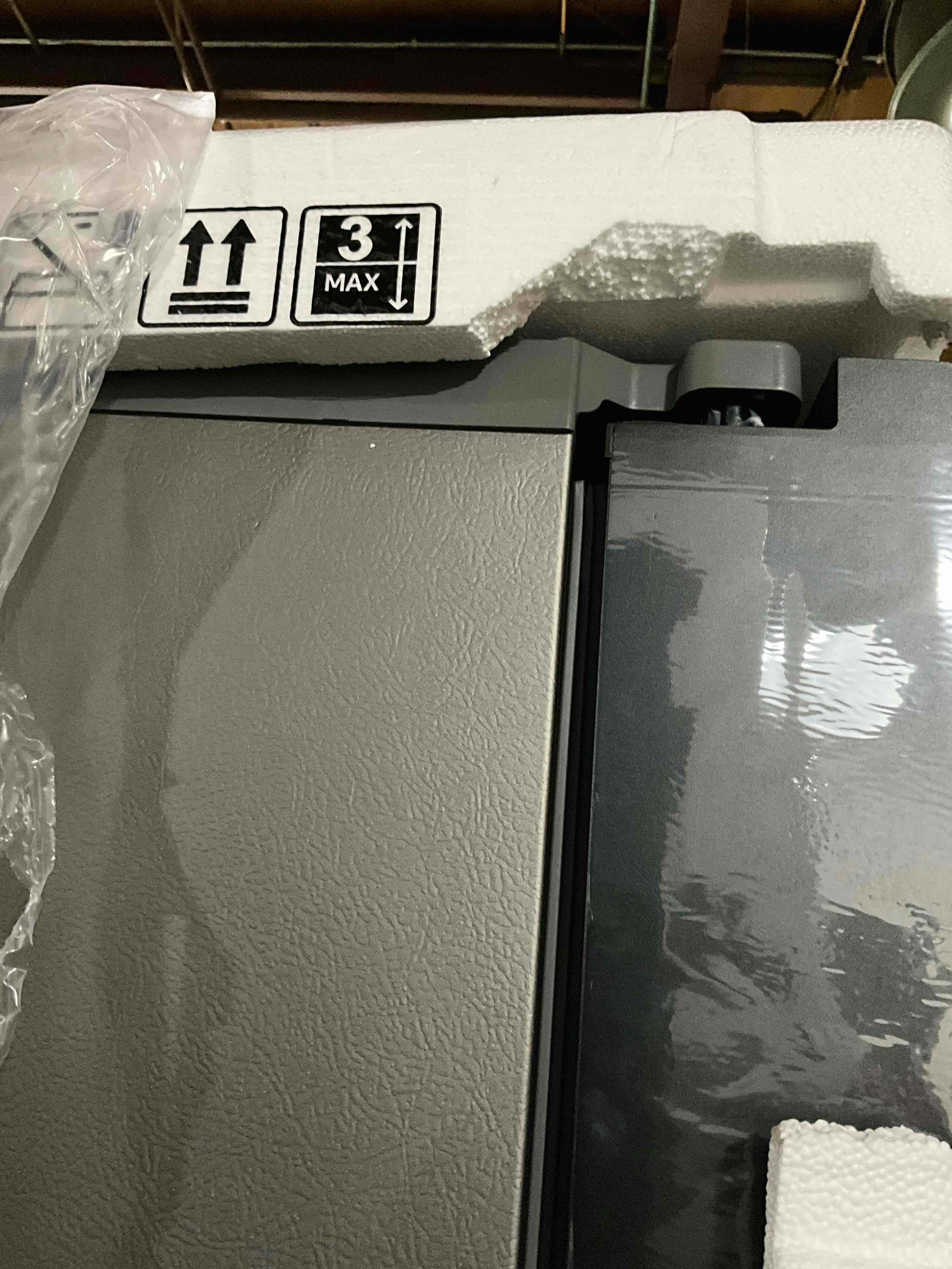 https://s3.amazonaws.com/lotting-images-prod/bidfta/GRA3272104_1760636280857.jpeg