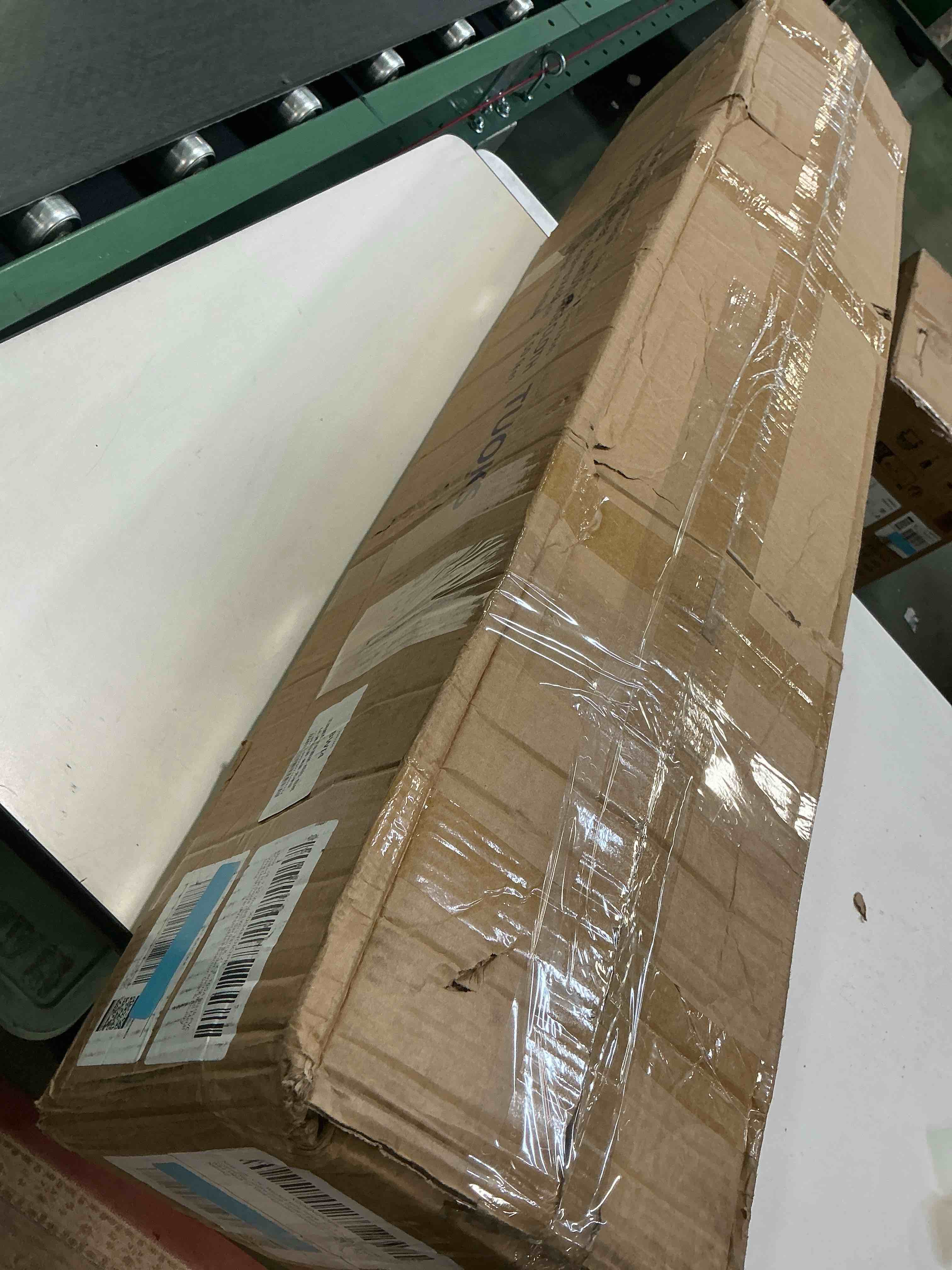 https://s3.amazonaws.com/lotting-images-prod/bidfta/GRA3283314_1758555470852.jpeg