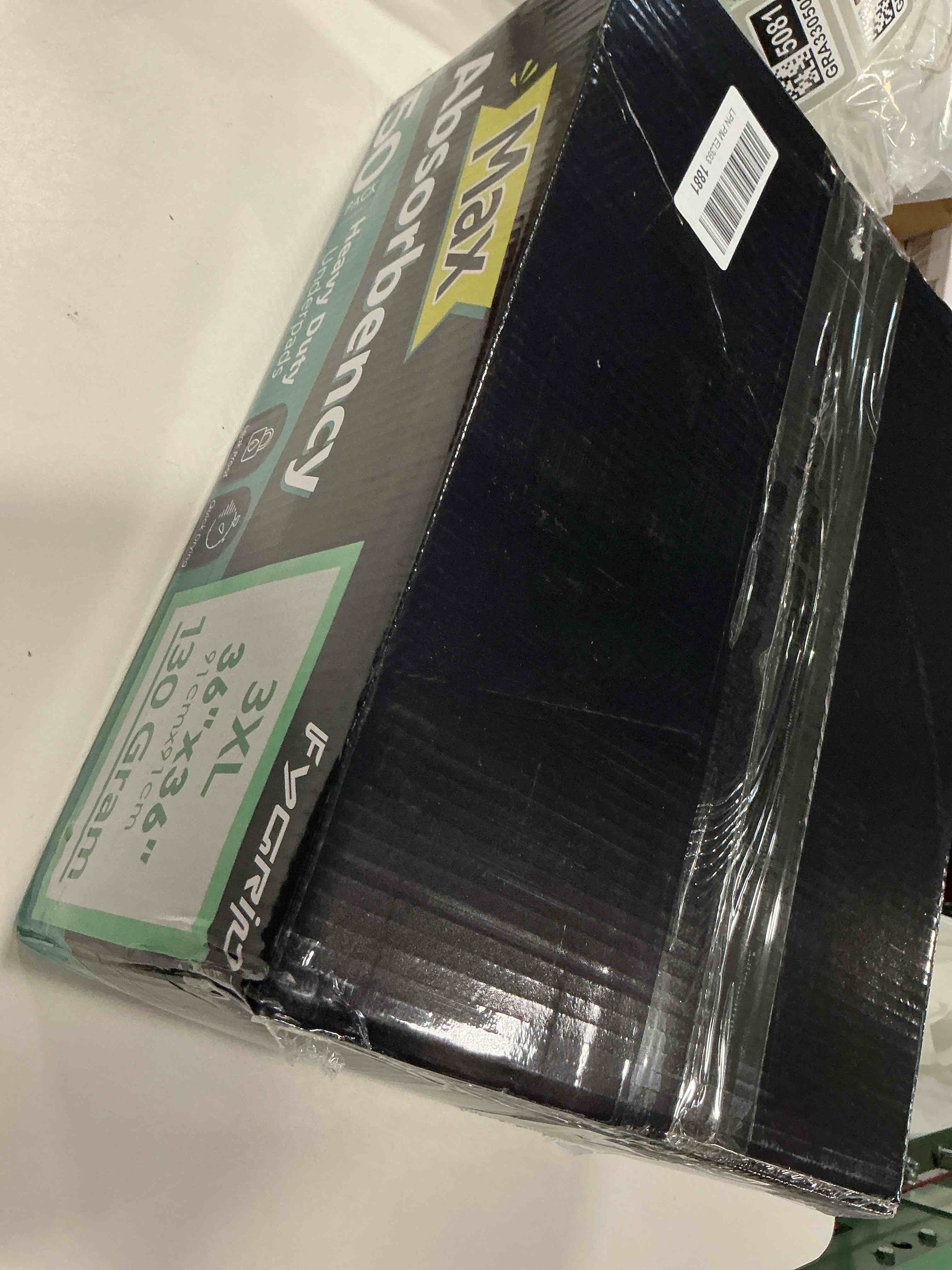 https://s3.amazonaws.com/lotting-images-prod/bidfta/GRA3305080_1760362415081.jpeg