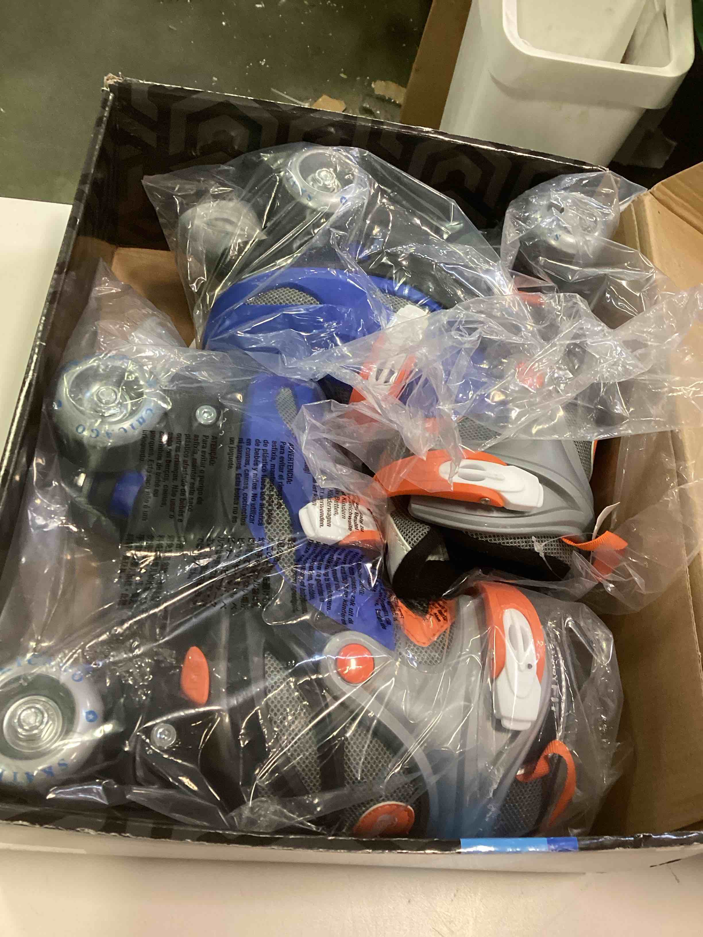 https://s3.amazonaws.com/lotting-images-prod/bidfta/GRA3322780_1759953472997.jpeg
