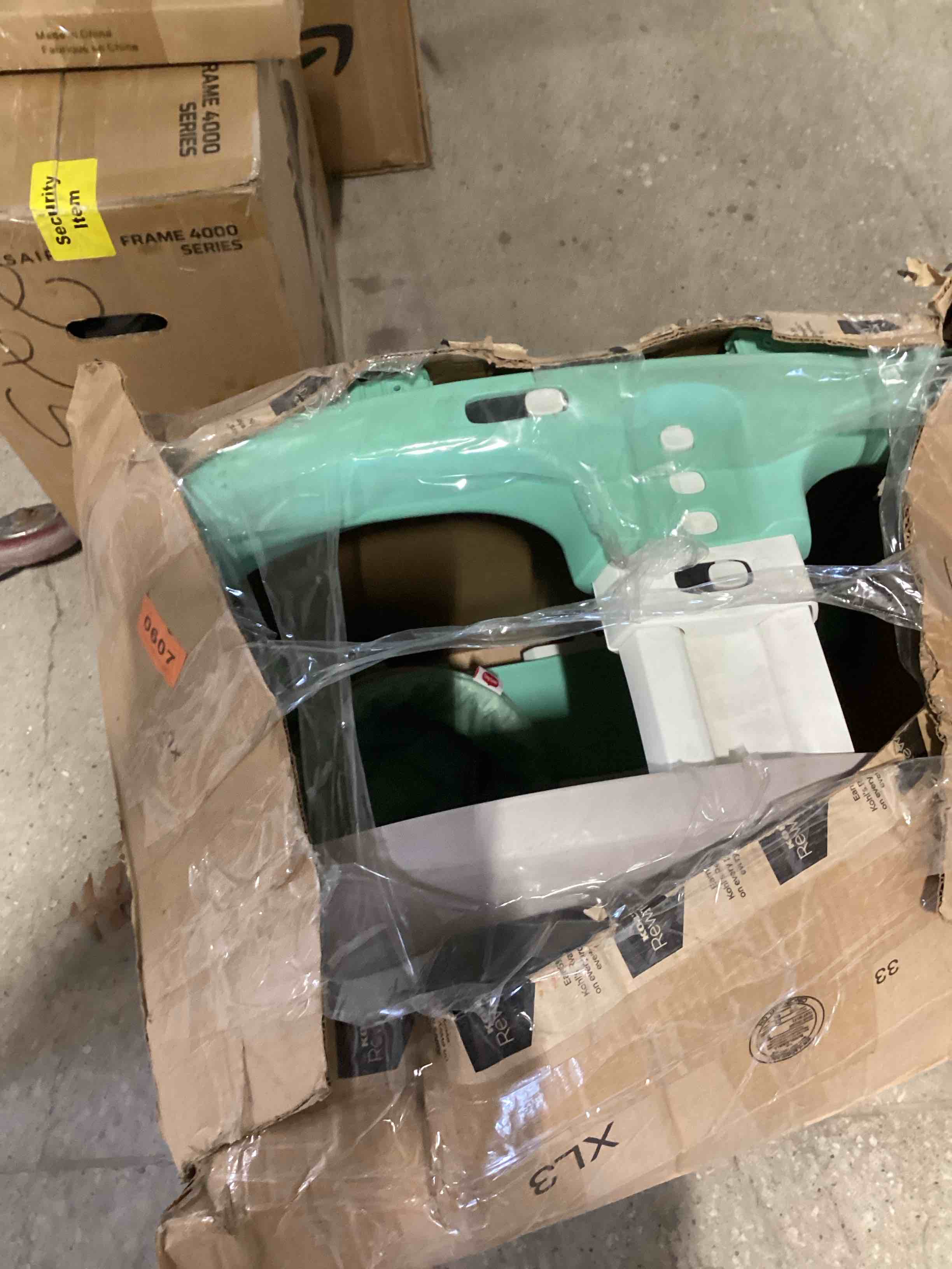 tiny love 4-in-1 here i grow mobile activity center, magical tales