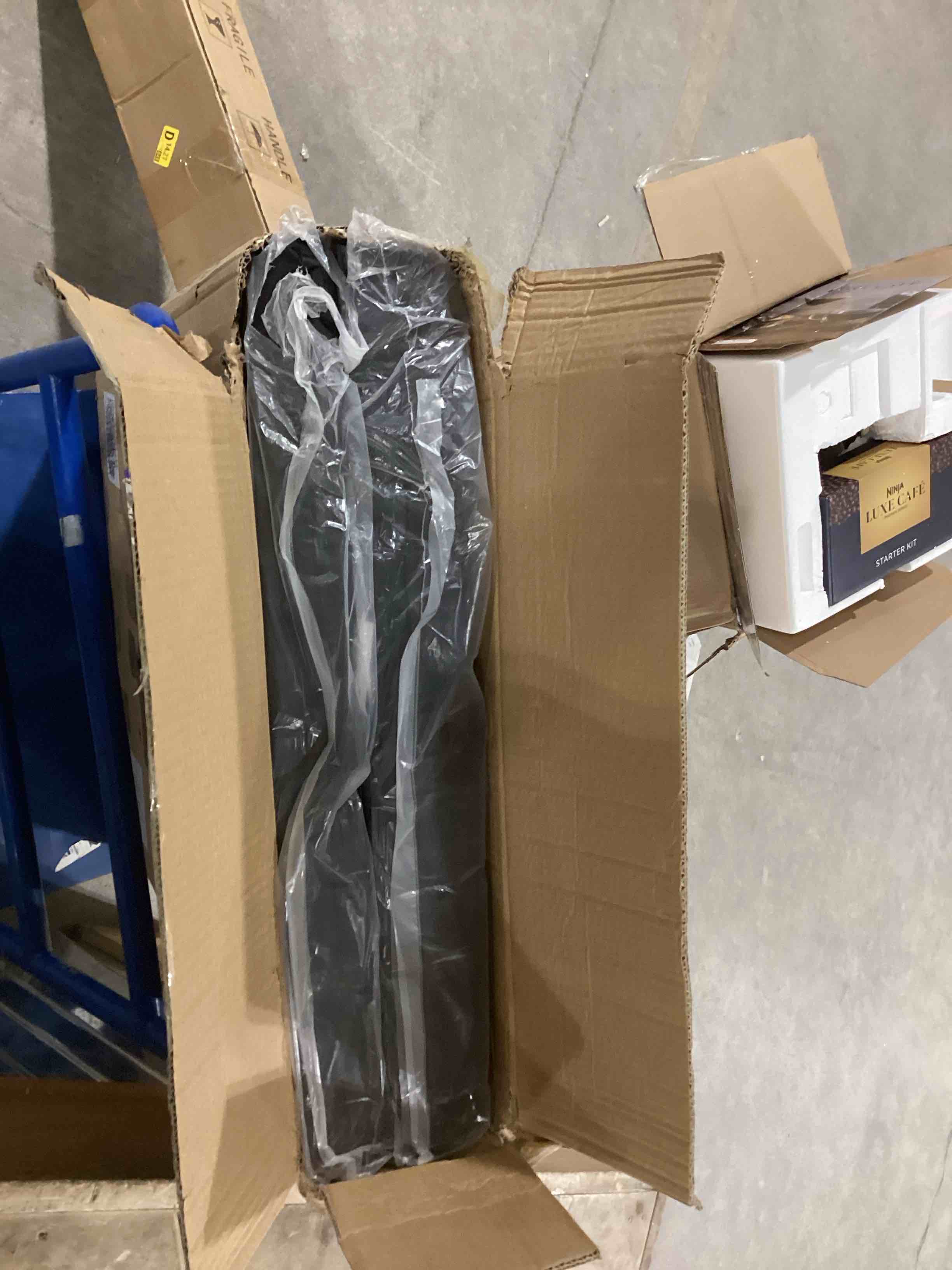 extra wide stadium seats with back support 2 pack, bleacher chairs with back and cushion folding stadium chairs, 6 reclining positions waterproof bleacher seats (extra wide|25" black) extra wide|25"|2 pack black 2