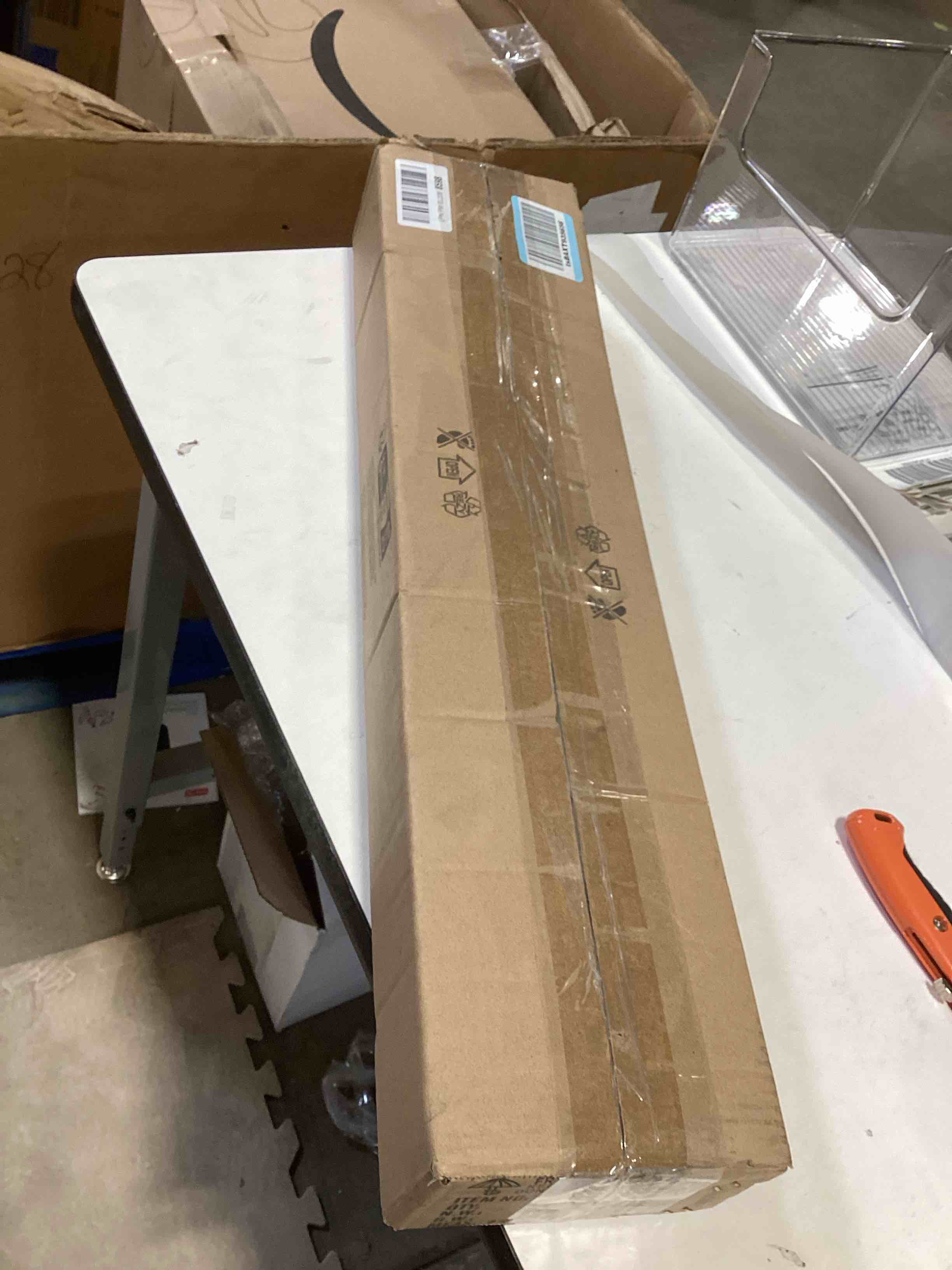 https://s3.amazonaws.com/lotting-images-prod/bidfta/GRA3380579_1760030455830.jpeg