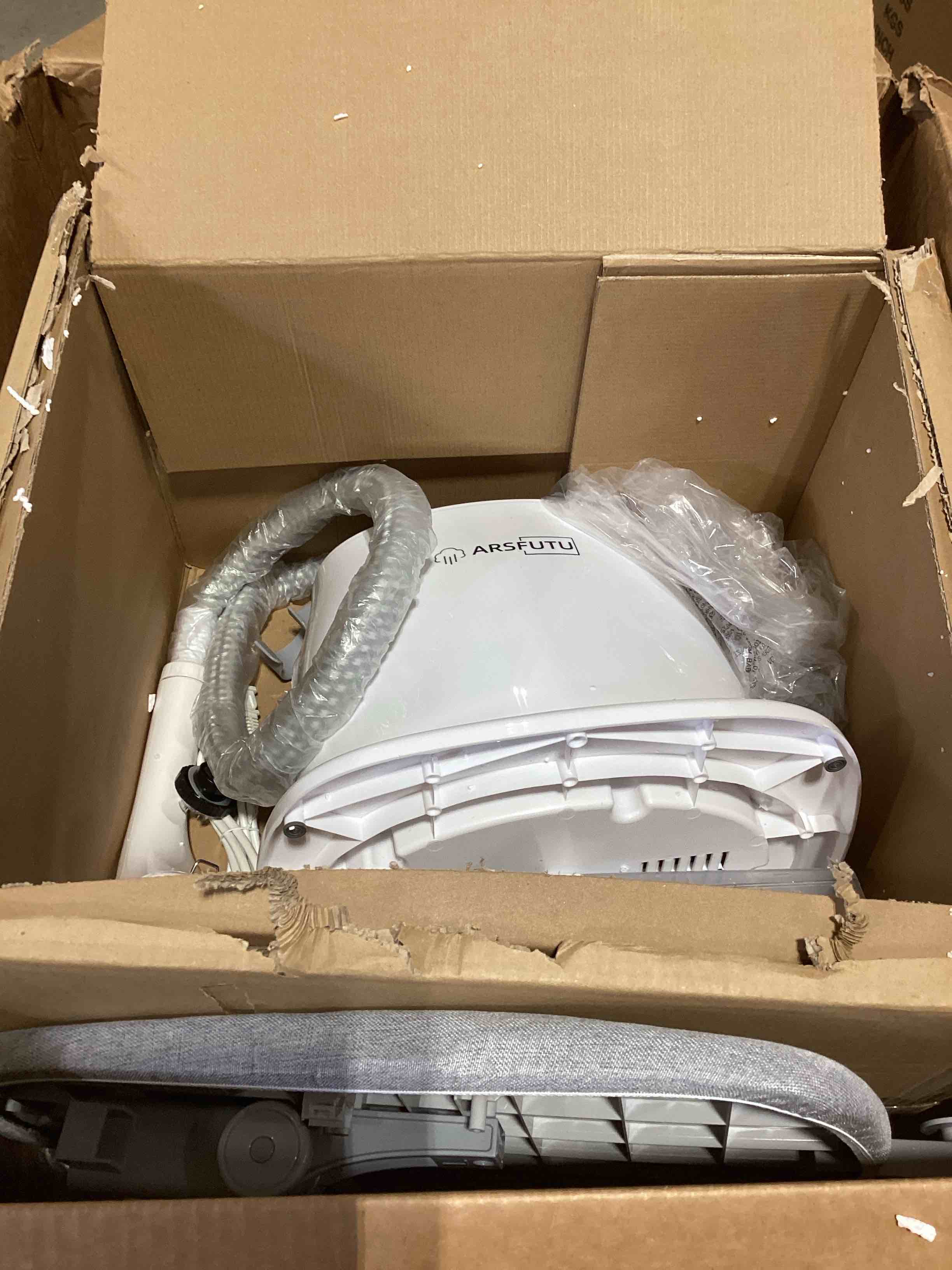 https://s3.amazonaws.com/lotting-images-prod/bidfta/GRA3381022_1760636724082.jpeg
