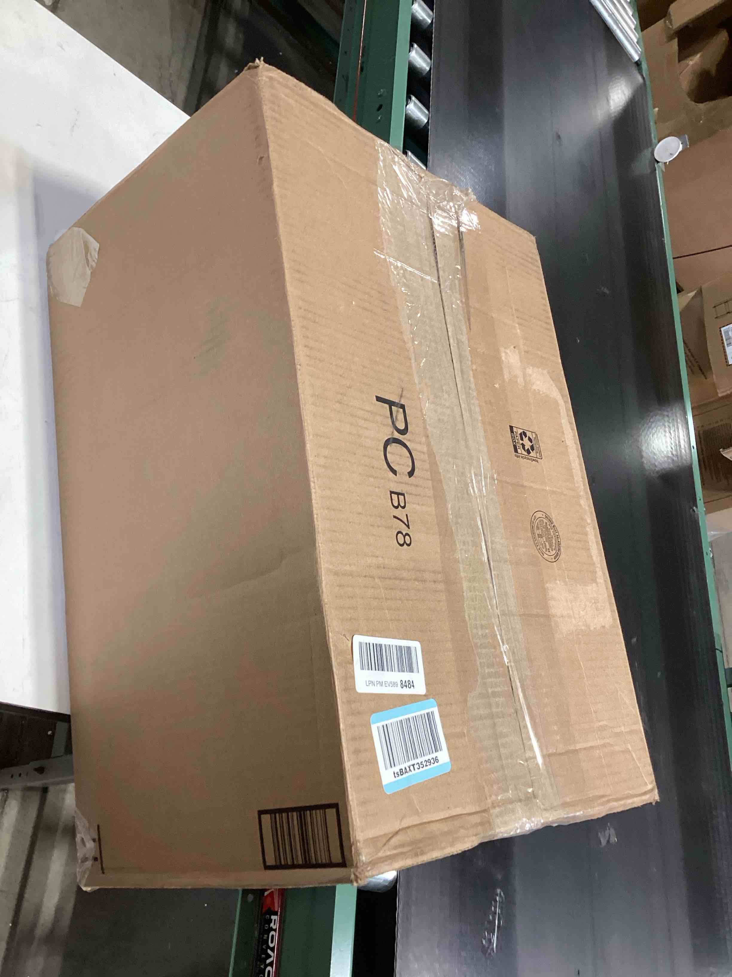 https://s3.amazonaws.com/lotting-images-prod/bidfta/GRA3381099_1760720903107.jpeg