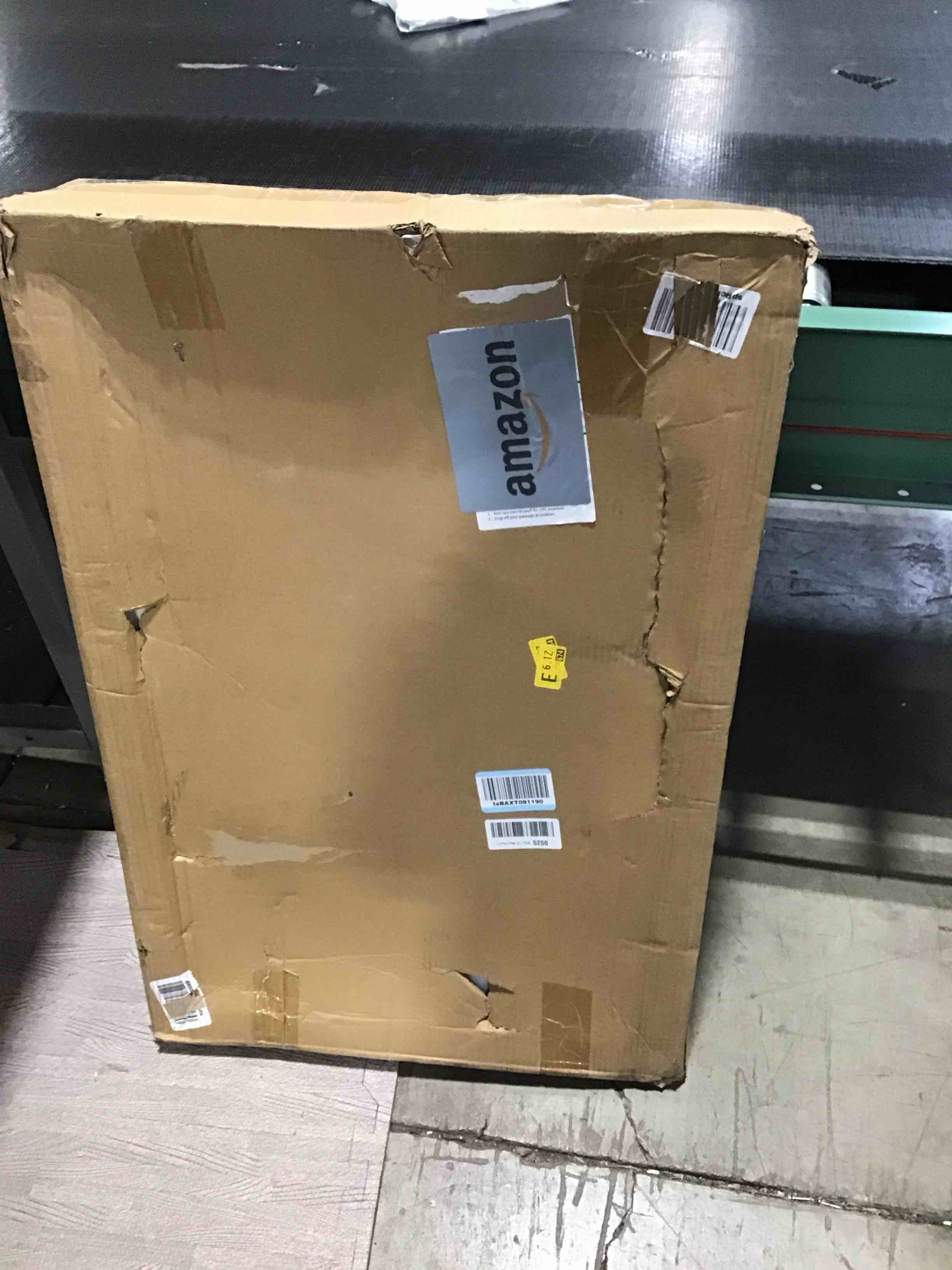 https://s3.amazonaws.com/lotting-images-prod/bidfta/GRA3381167_1760966465539.jpeg