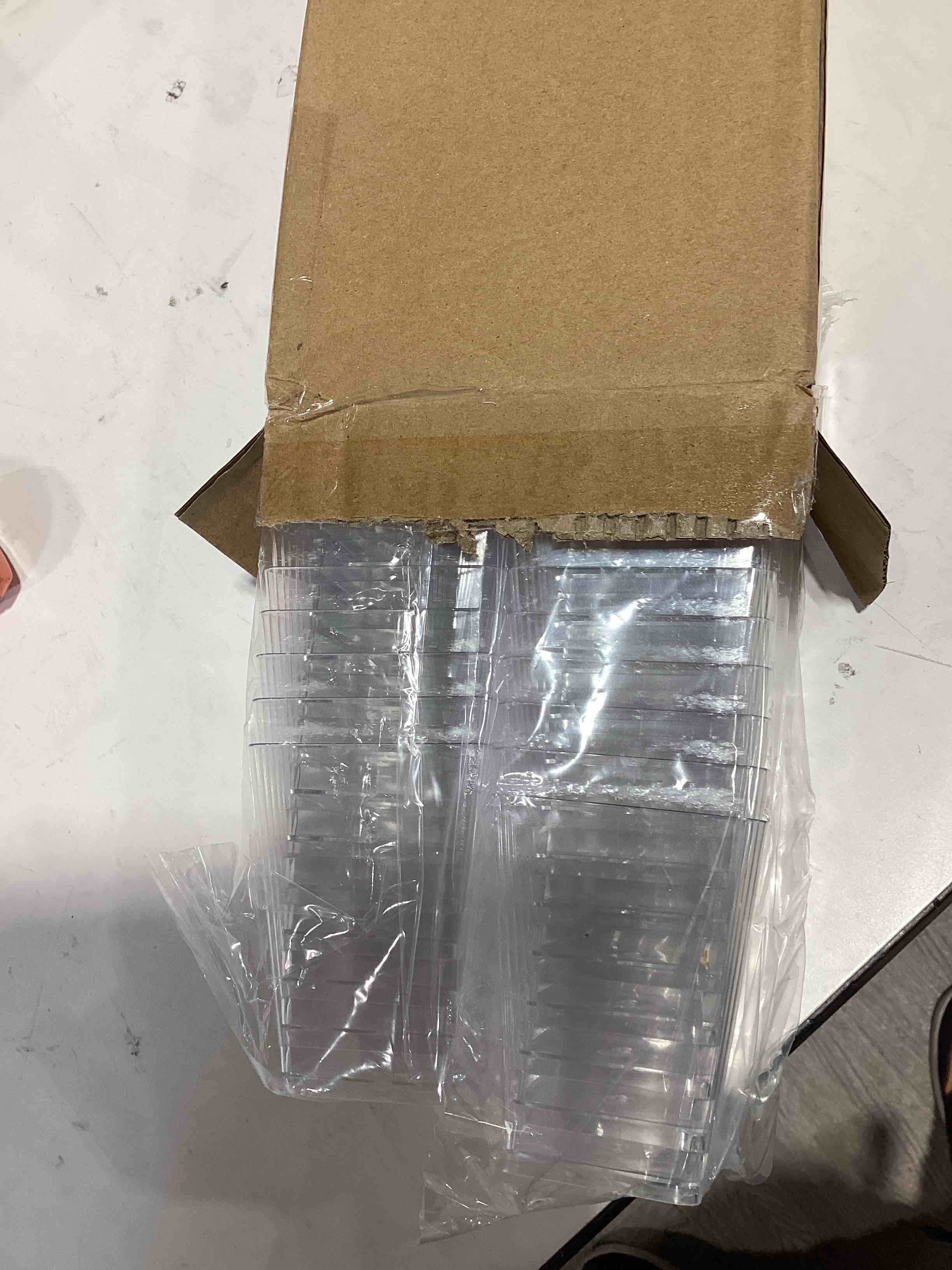 https://s3.amazonaws.com/lotting-images-prod/bidfta/GRA3381260_1760987523185.jpeg