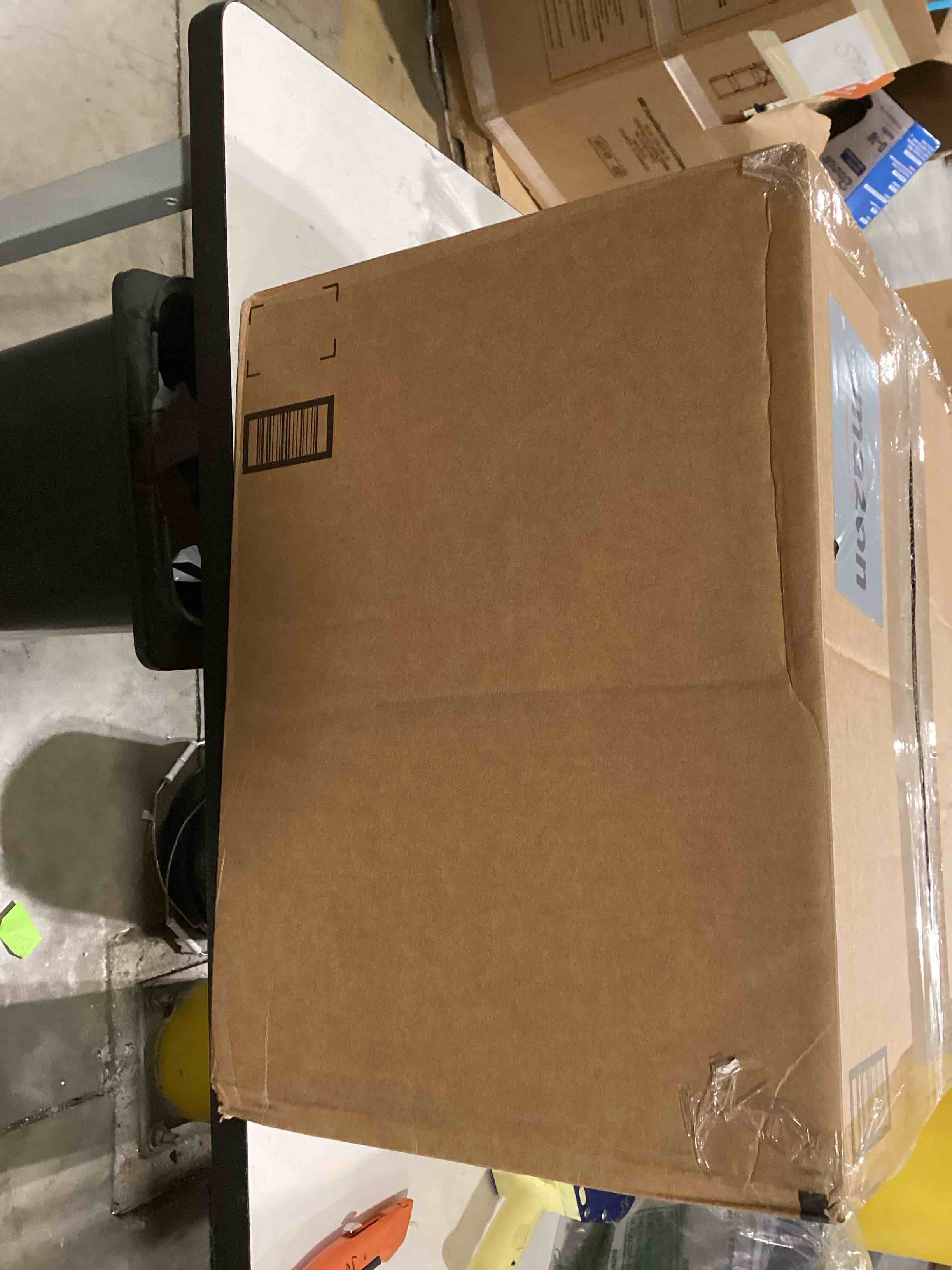 https://s3.amazonaws.com/lotting-images-prod/bidfta/GRA3394729_1760715546672.jpeg