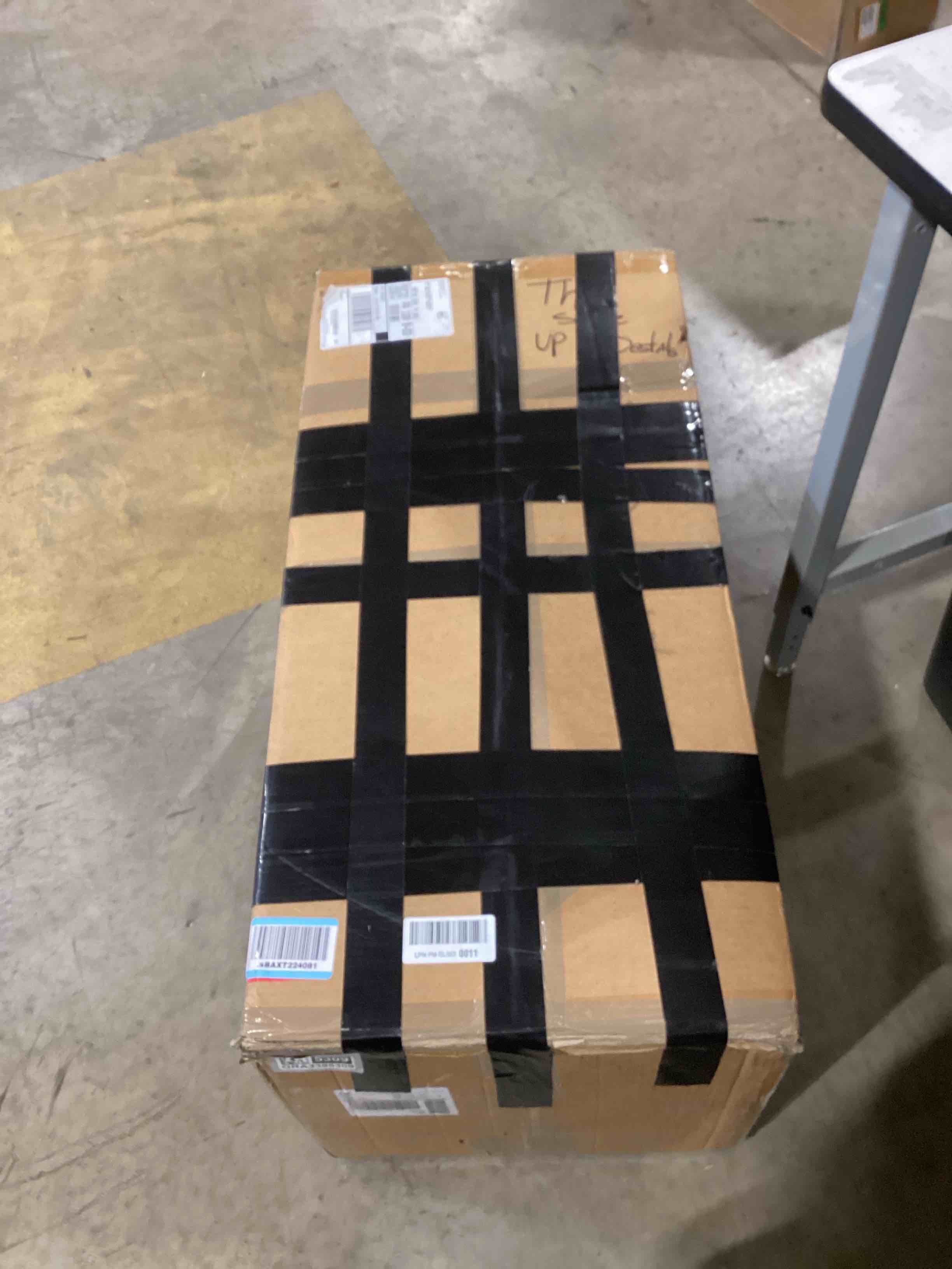 https://s3.amazonaws.com/lotting-images-prod/bidfta/GRA3395309_1761238445780.jpeg
