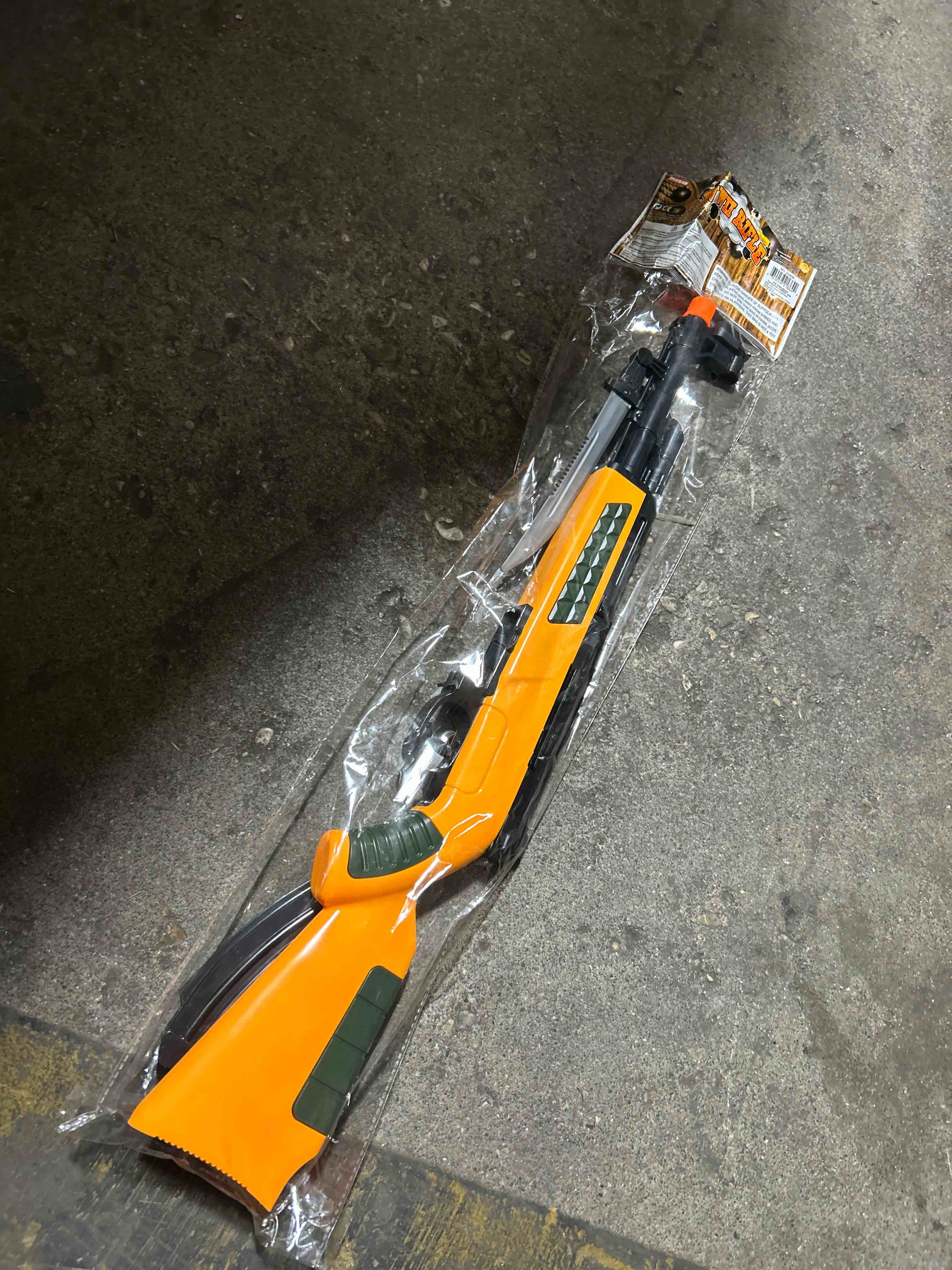 wwii rifle kids spring toy gun, yellow