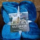 life collection ultimate Sherpa throw, blue