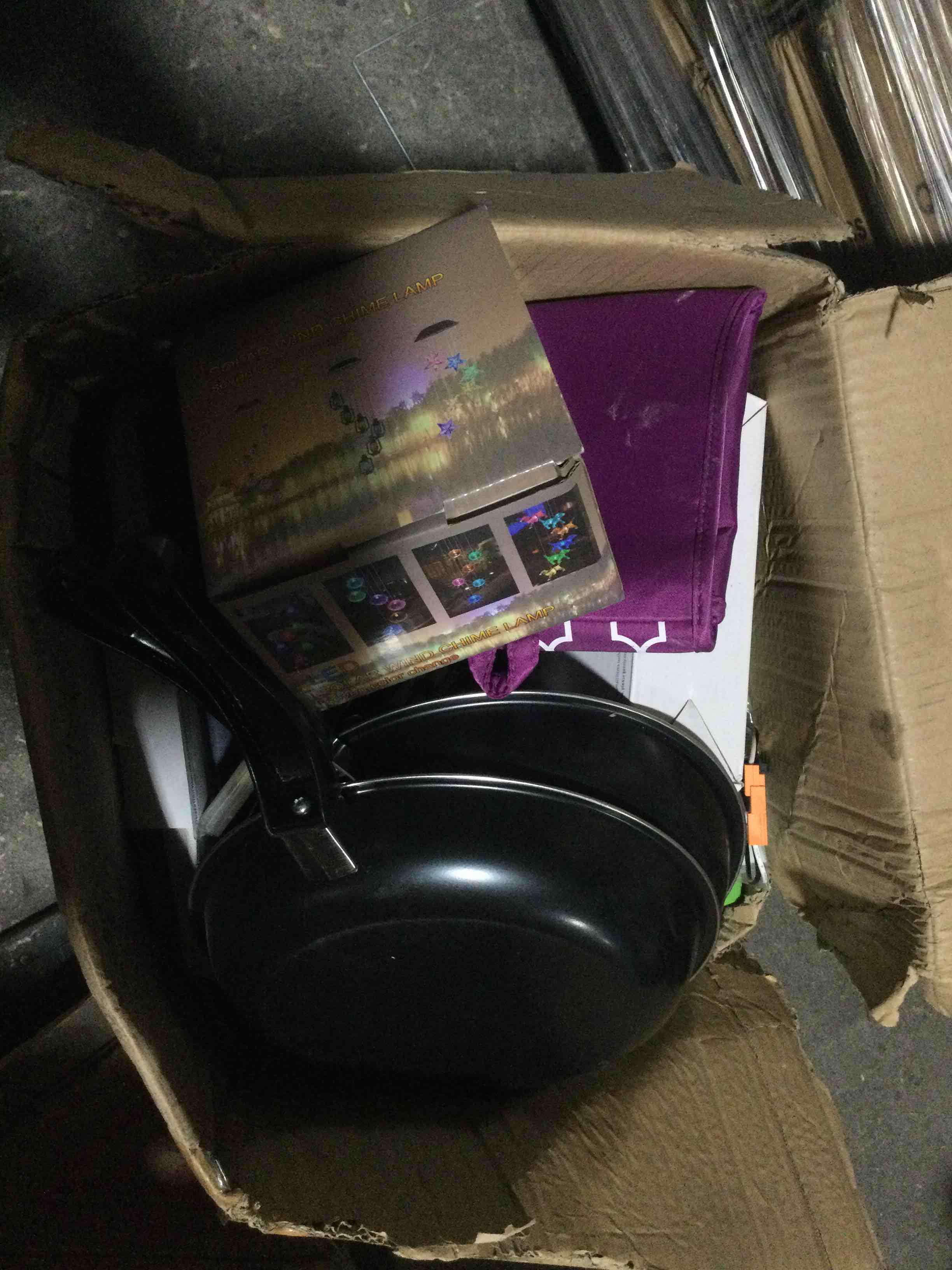 box of miscellaneous items ect…