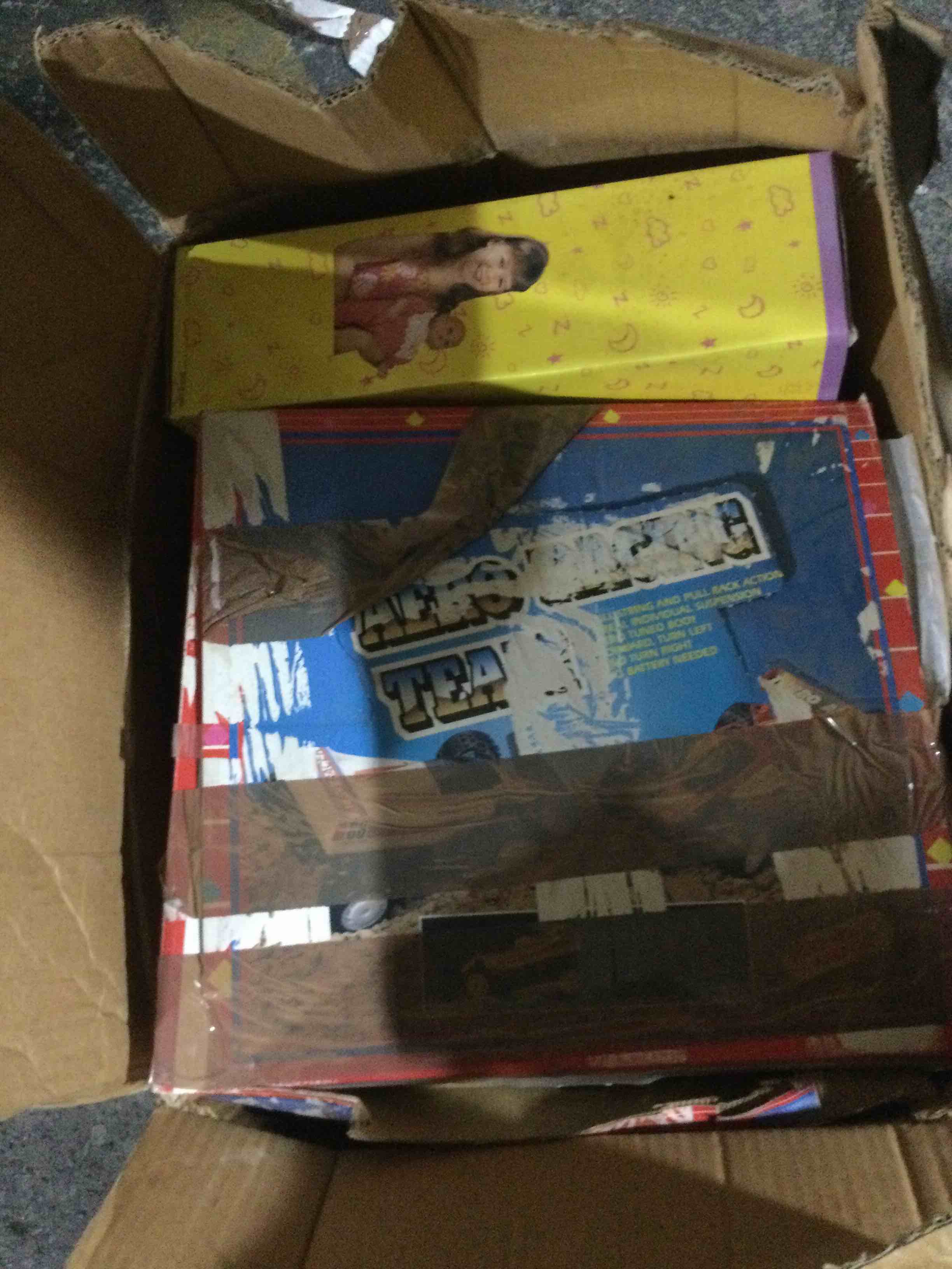 box of assorted toys ect…