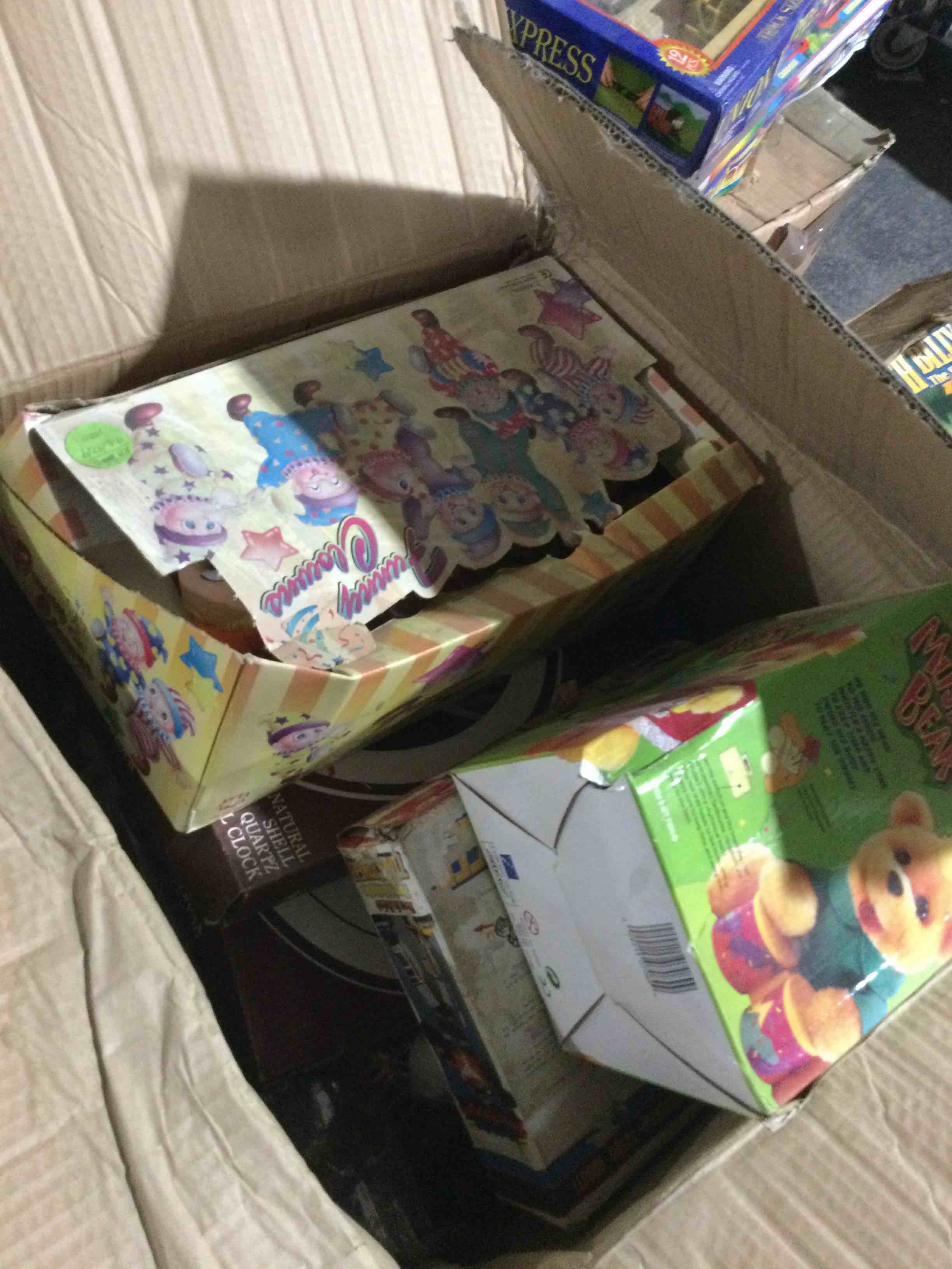 box of assorted toys ect…