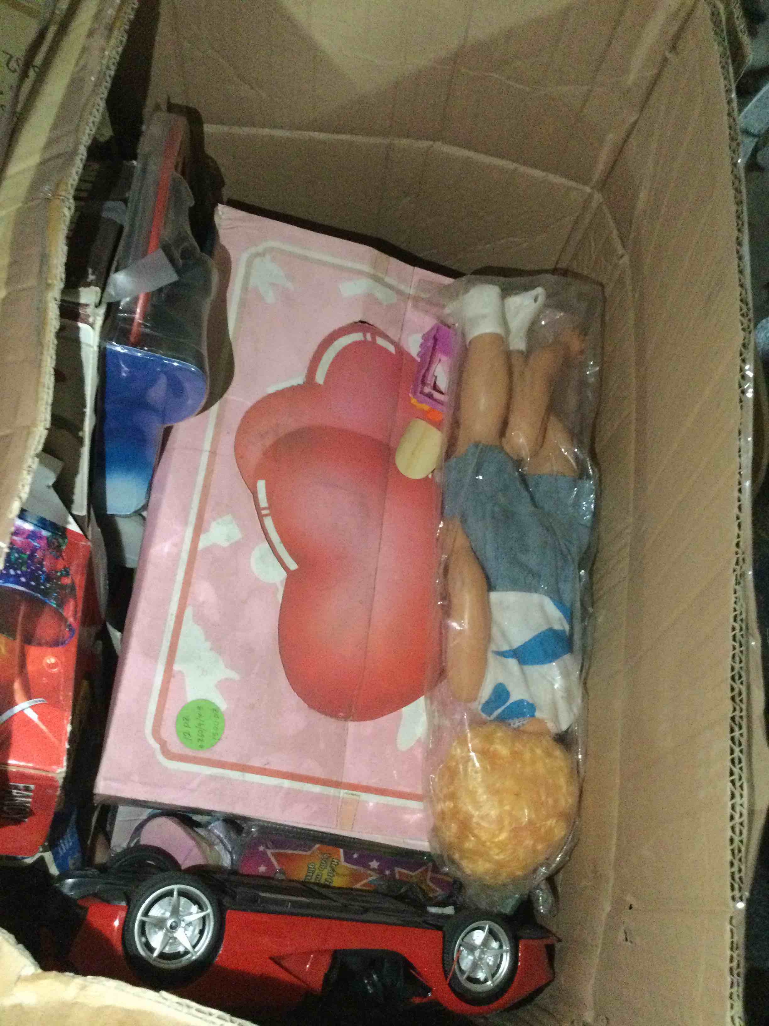 box of assorted toys ect…