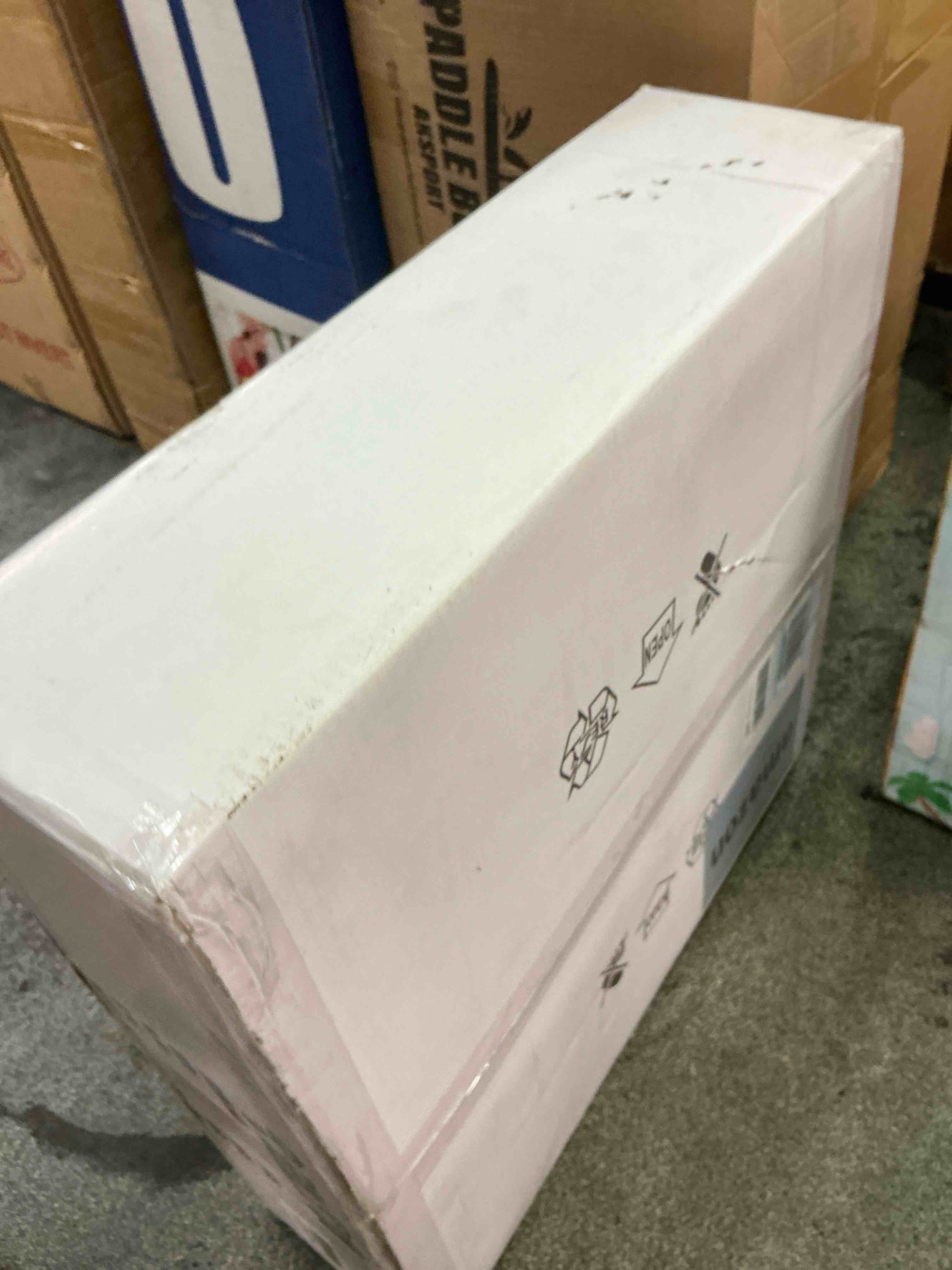 https://s3.amazonaws.com/lotting-images-prod/bidfta/GRA3457298_1758592073399.jpeg