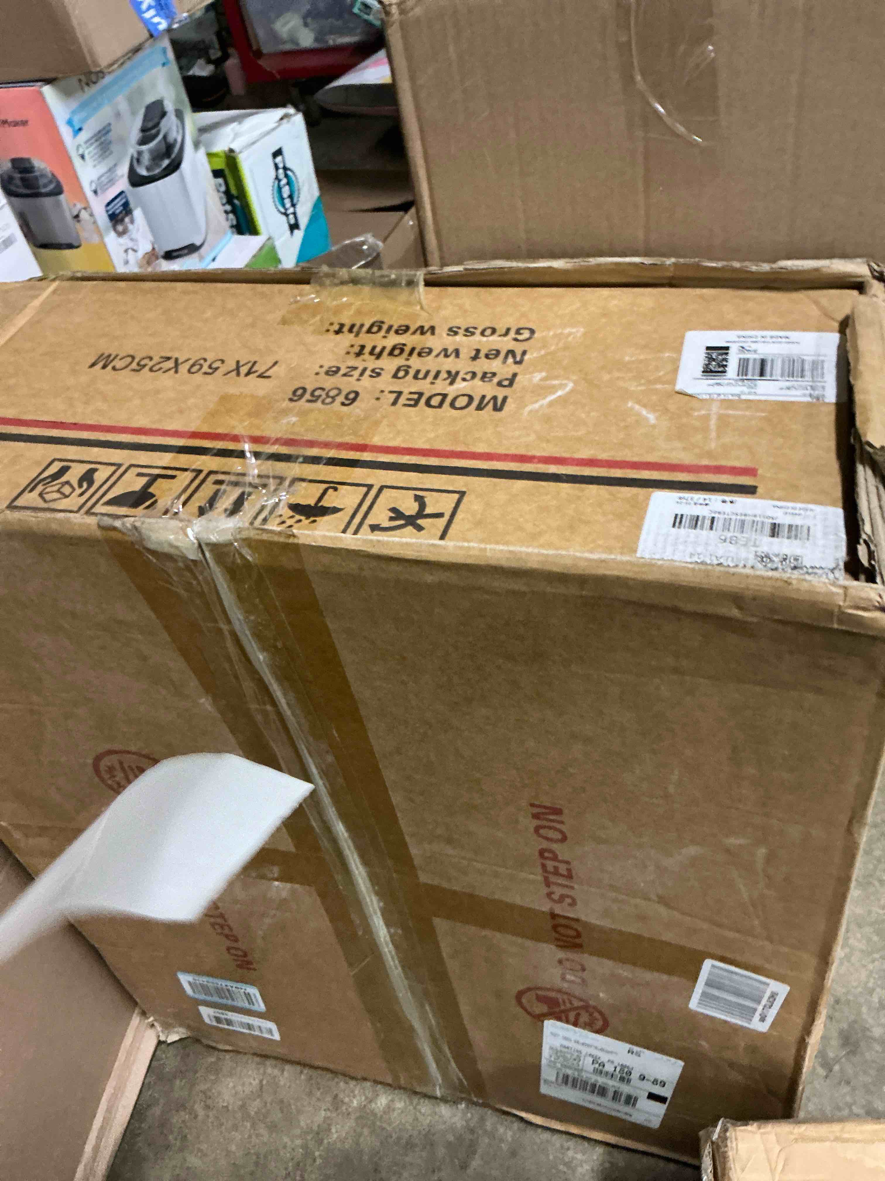 https://s3.amazonaws.com/lotting-images-prod/bidfta/GRA3457310_1758845129642.jpeg