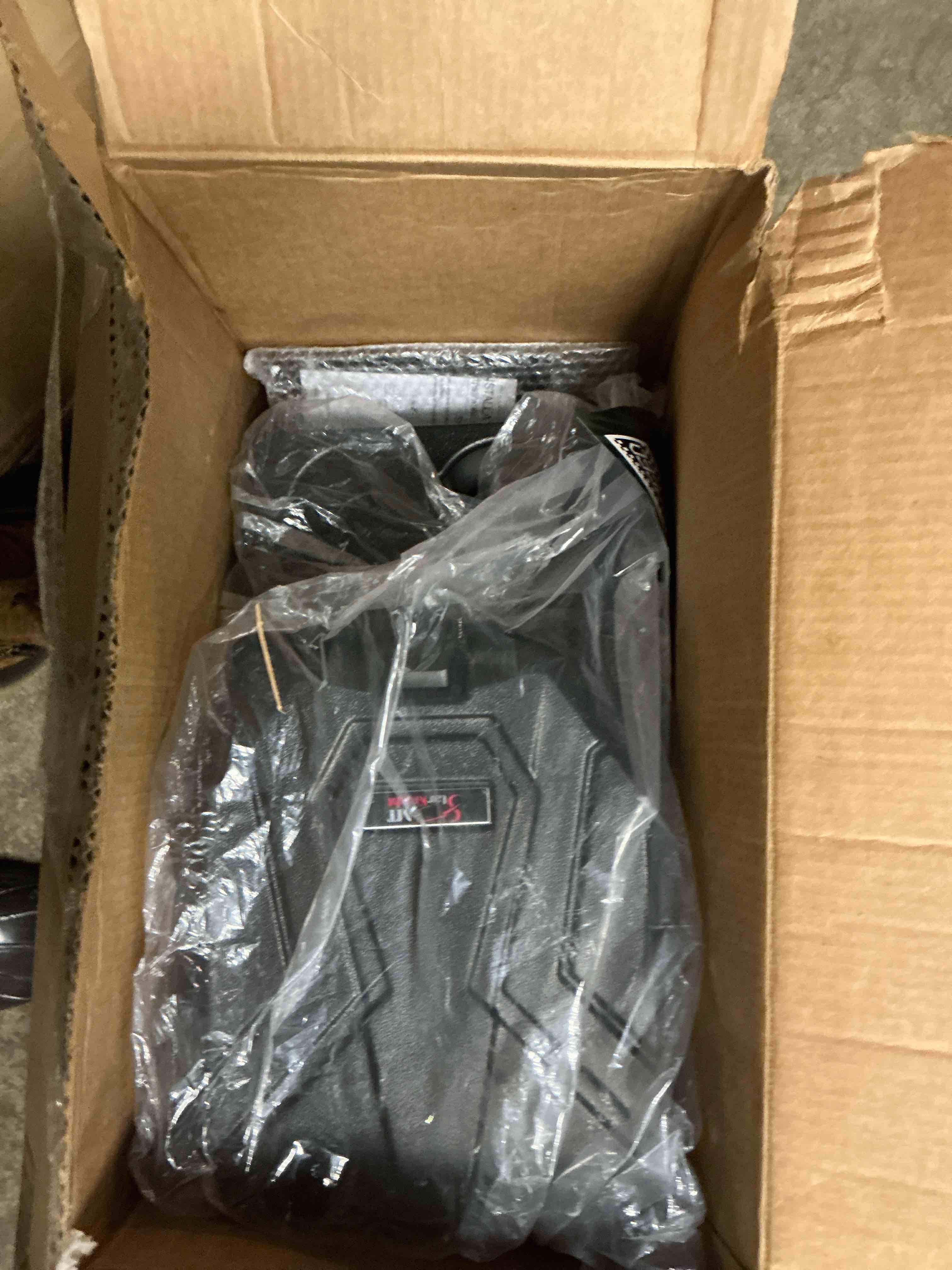 https://s3.amazonaws.com/lotting-images-prod/bidfta/GRA3457314_1758845452550.jpeg