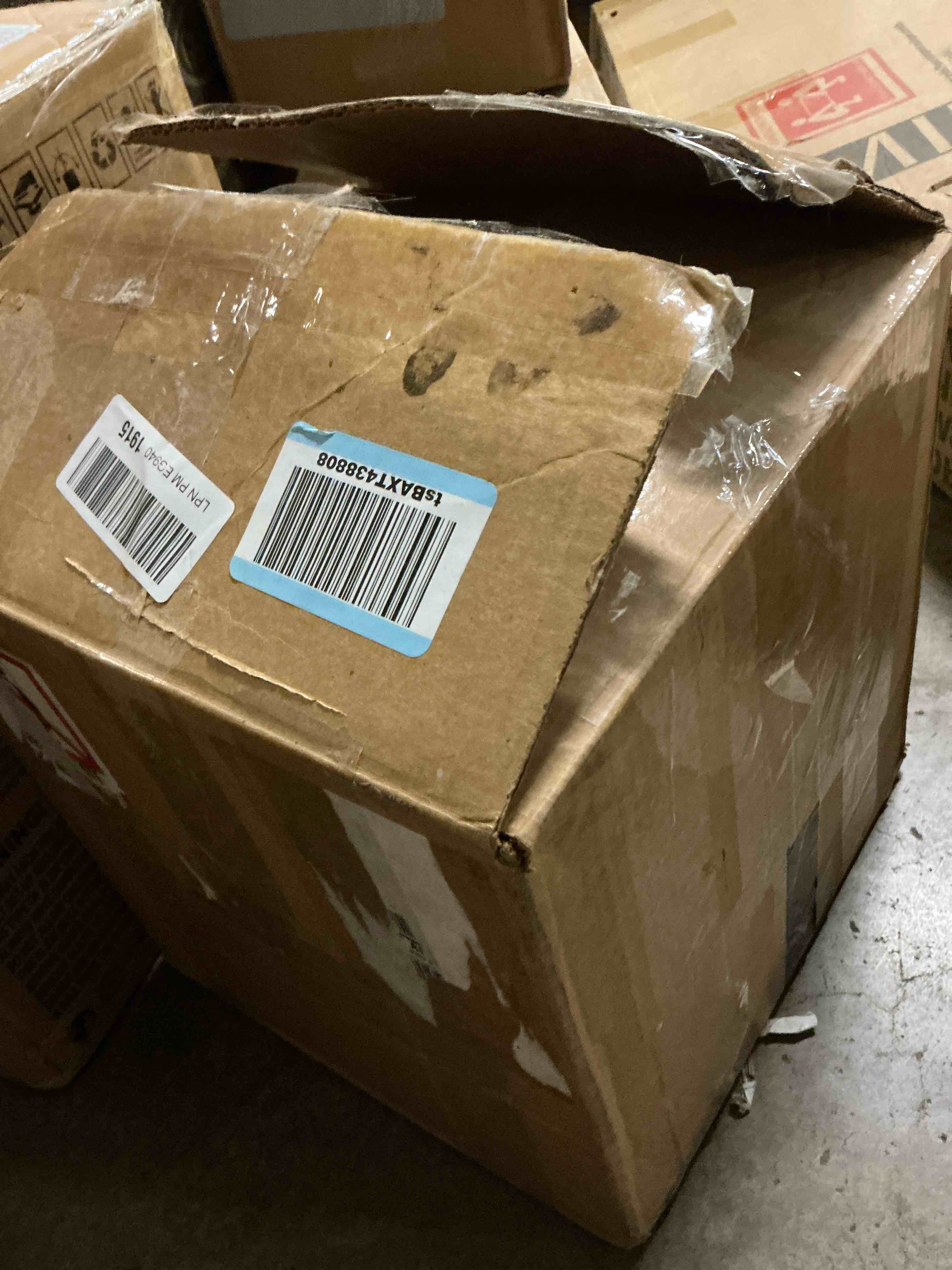 https://s3.amazonaws.com/lotting-images-prod/bidfta/GRA3457541_1761096677537.jpeg