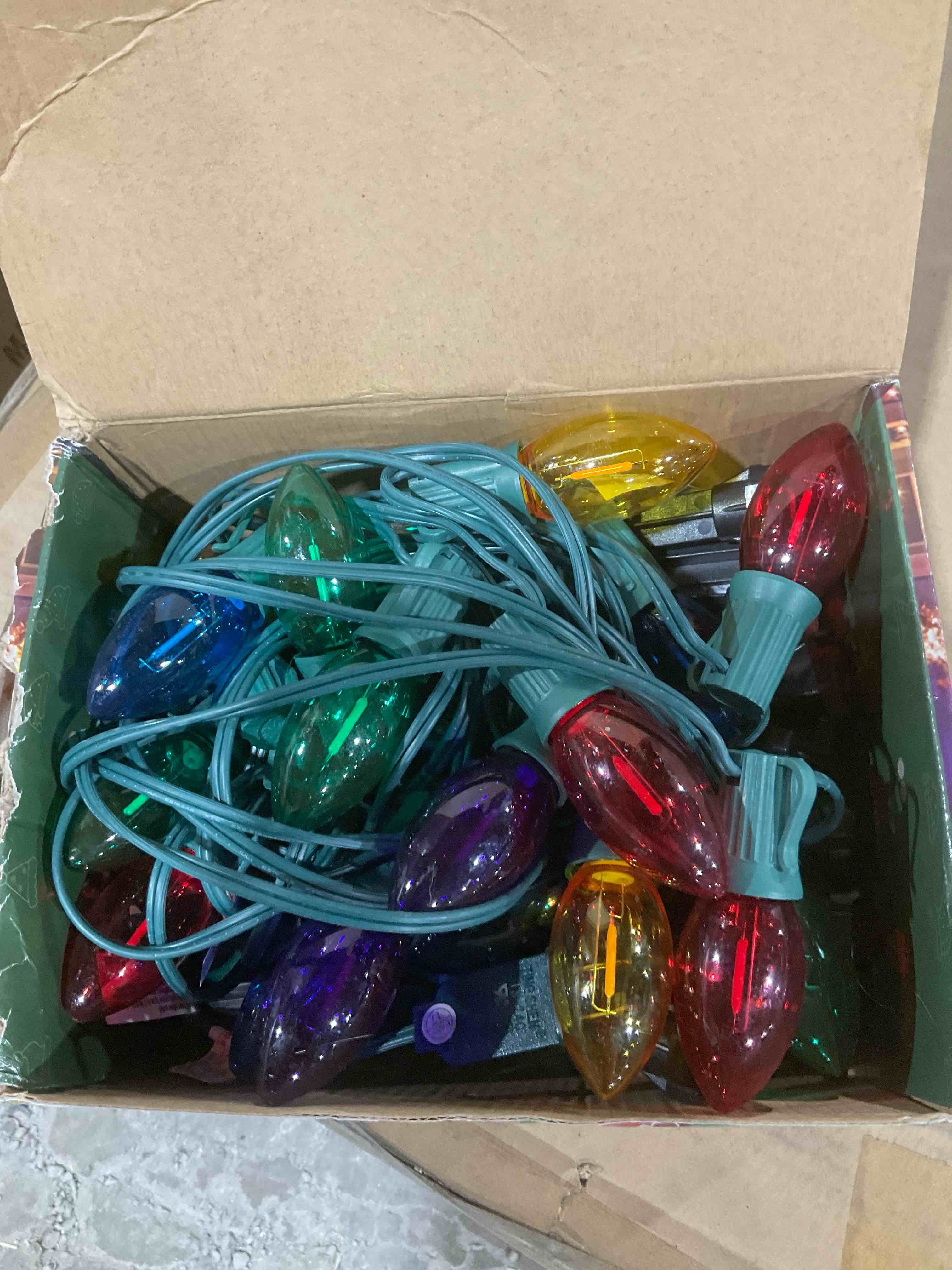 Condition photo showing Good Condition for c9 led christmas pathway light outdoor, 38ft christmas marker stake lights with 27 c9 clear multicolored led bulbs and 25 marker stakes for yard lawn sidewalk driveway decorations