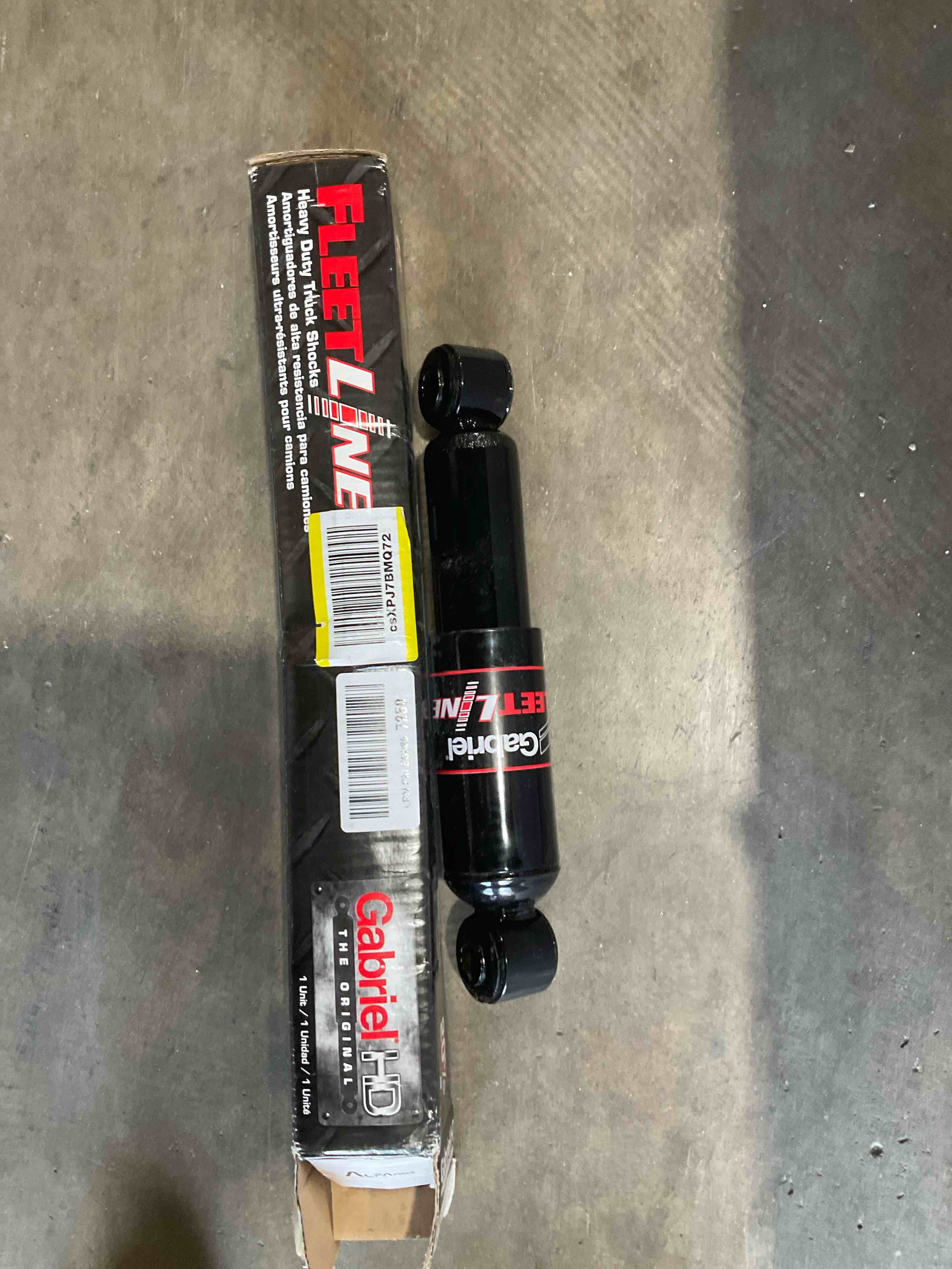 Condition photo showing Good Condition for gabriel 83008 fleetline heavy duty cab shock absorbers for 08-20 peterbilt 367; 99-01 peterbilt 377; 99-07 peterbilt 379; 06-16 peterbilt 386; 08-15 peterbilt 388; 08-24 389 oem# 29-02455 (1 pack)