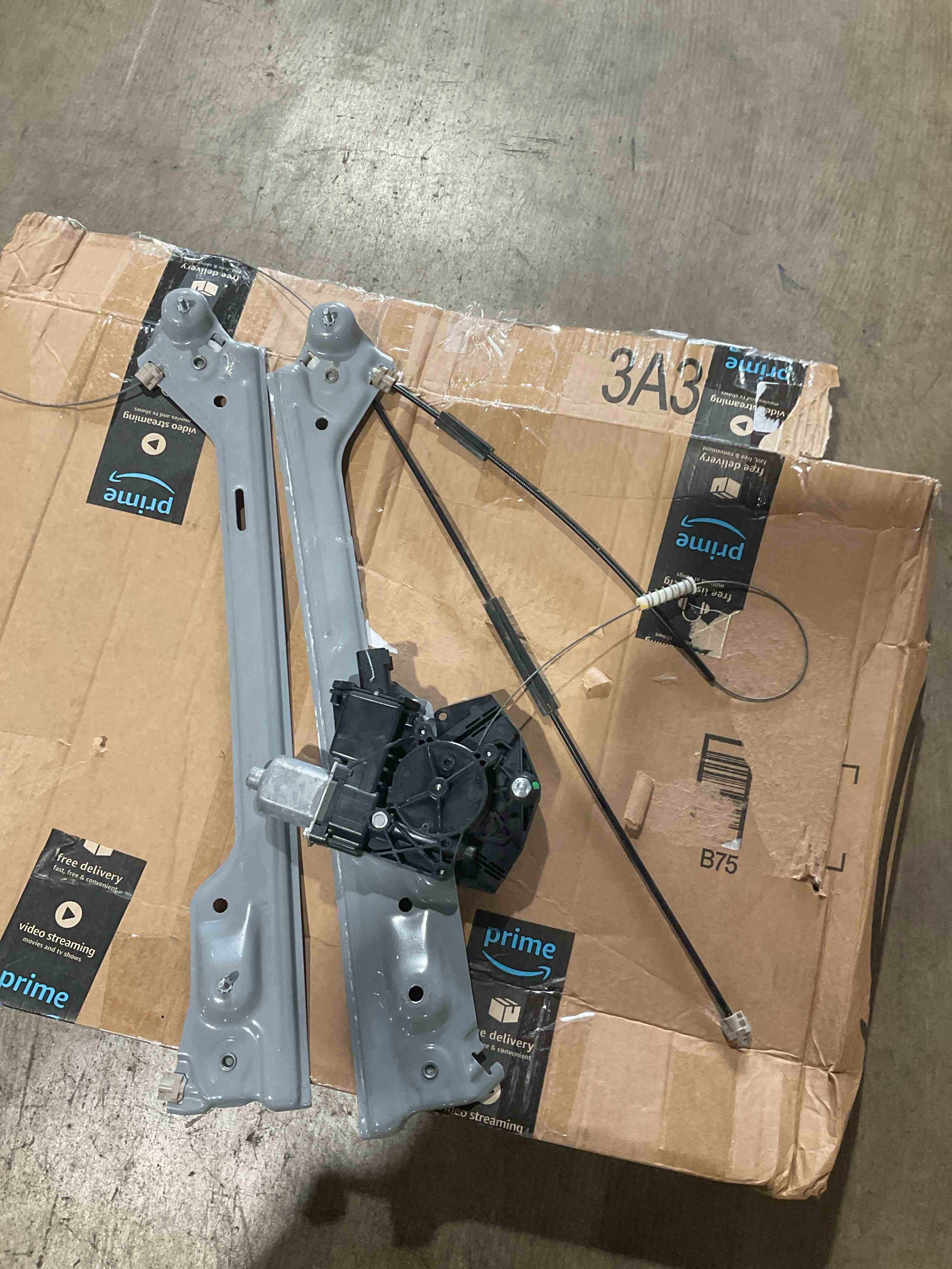Condition photo showing Good Condition for power window regulator w/motor compatible with cadillac escalade/esv & chevrolet silverado 1500/ld,2500 3500 hd suburban tahoe &gmc sierra 1500/limited sierra,yukon/xl front driver side,replace751-724