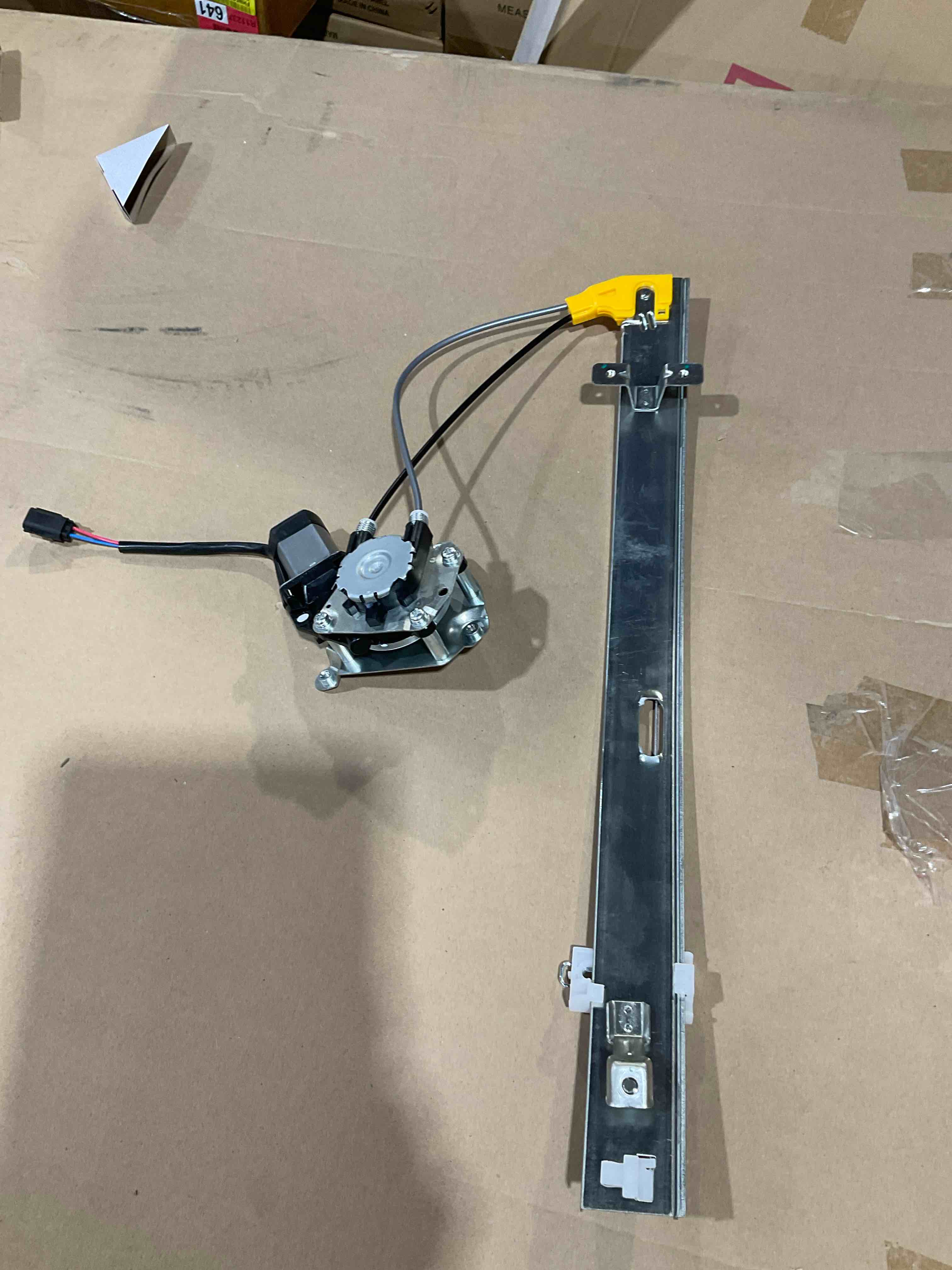 Condition photo showing Good Condition for obaee 748-568 rear right passenger side power window lift regulator and motor assembly compatible with jeep liberty kj kk 2002 2003 2004 2005 2006, replace oe 68059646ab
