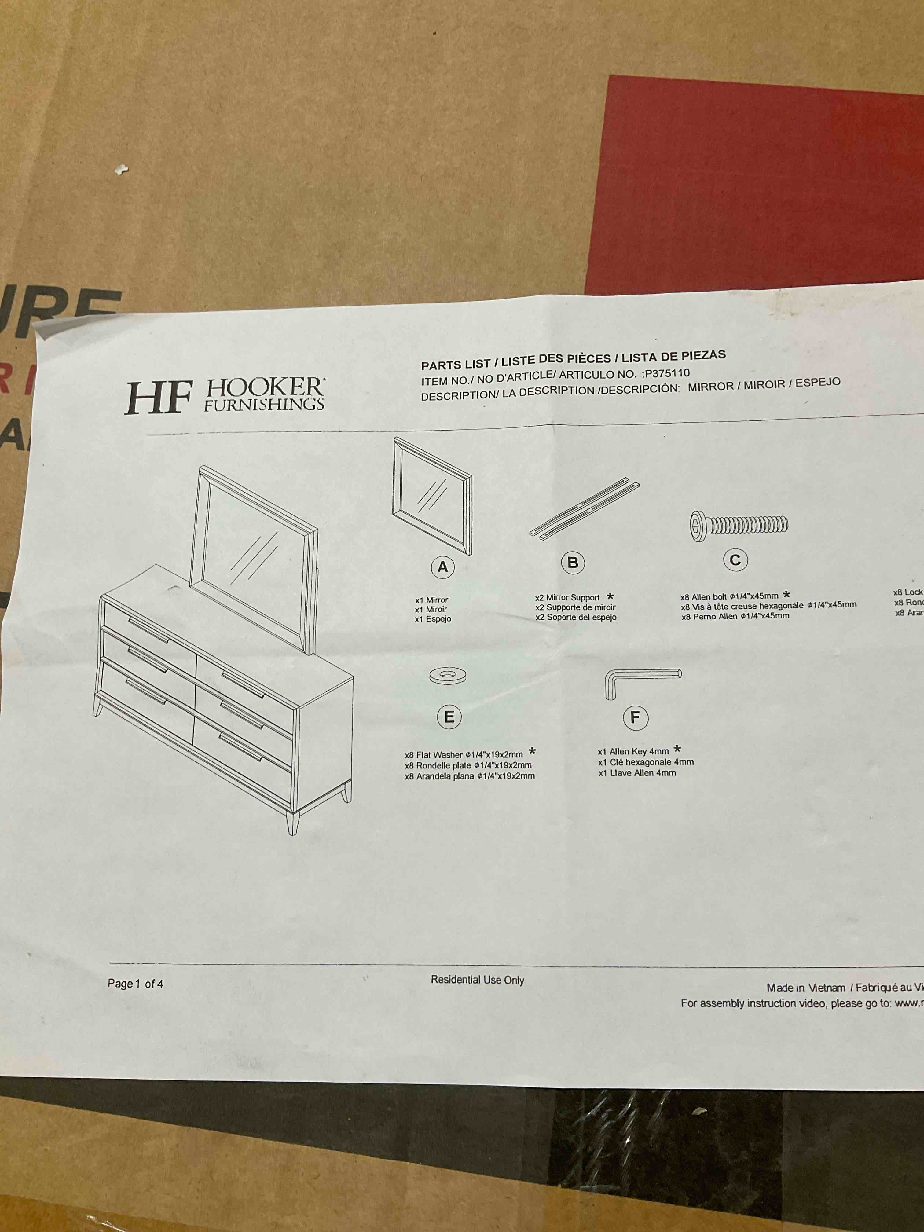 Condition photo showing New/Like New for contemporary dresser mirror