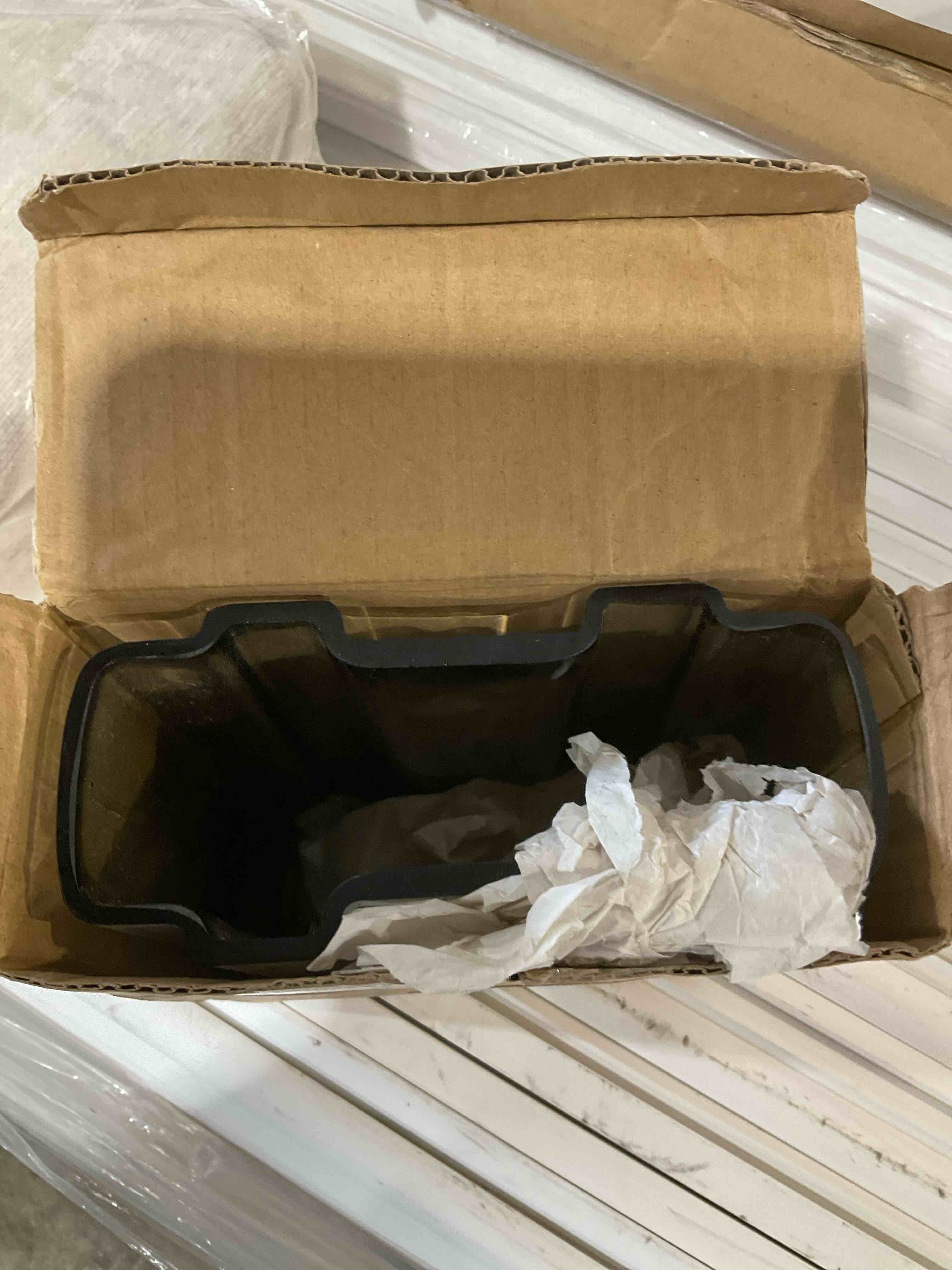 Condition photo showing New/Like New for evanne handmade glass table vase