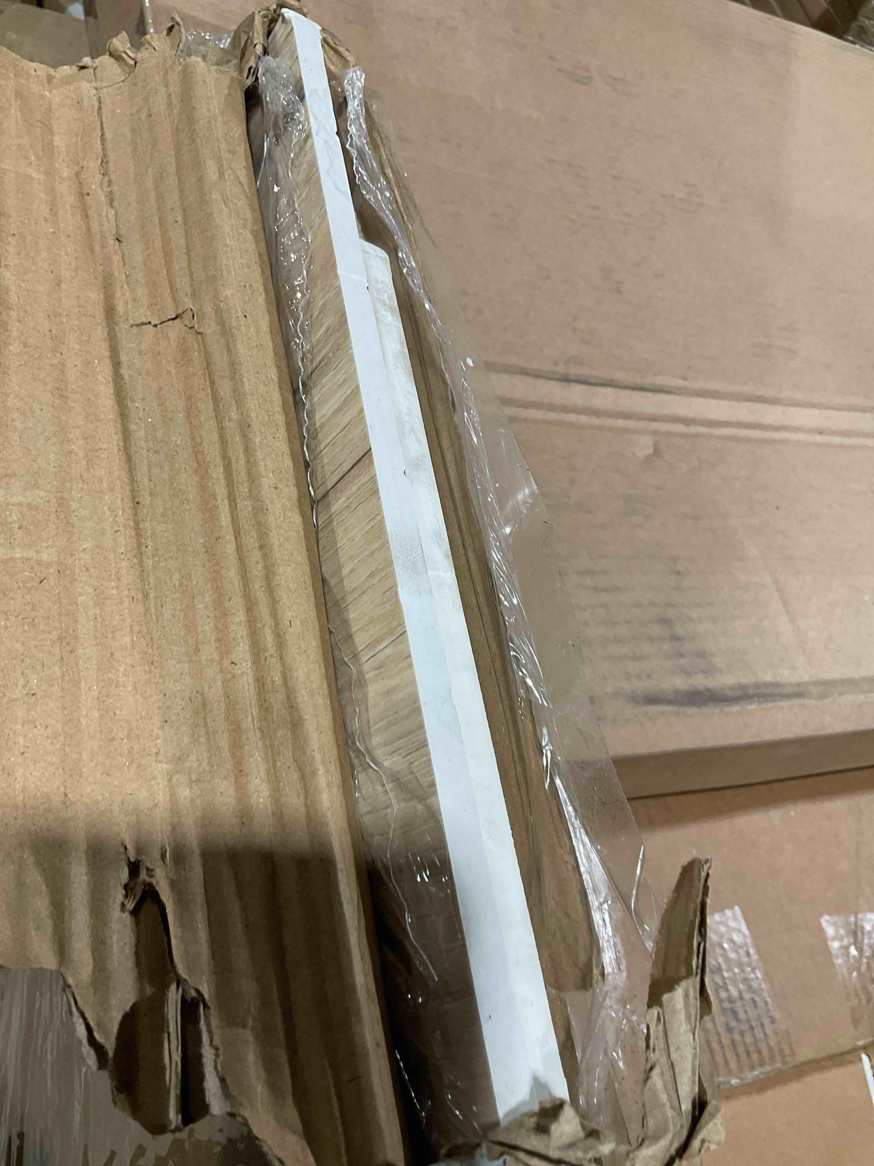 Condition photo showing Good Condition for vesinet 43.18 mm. t x 48 in. l x 12.2 in. w stair tread, riser & return kit (set of 2)