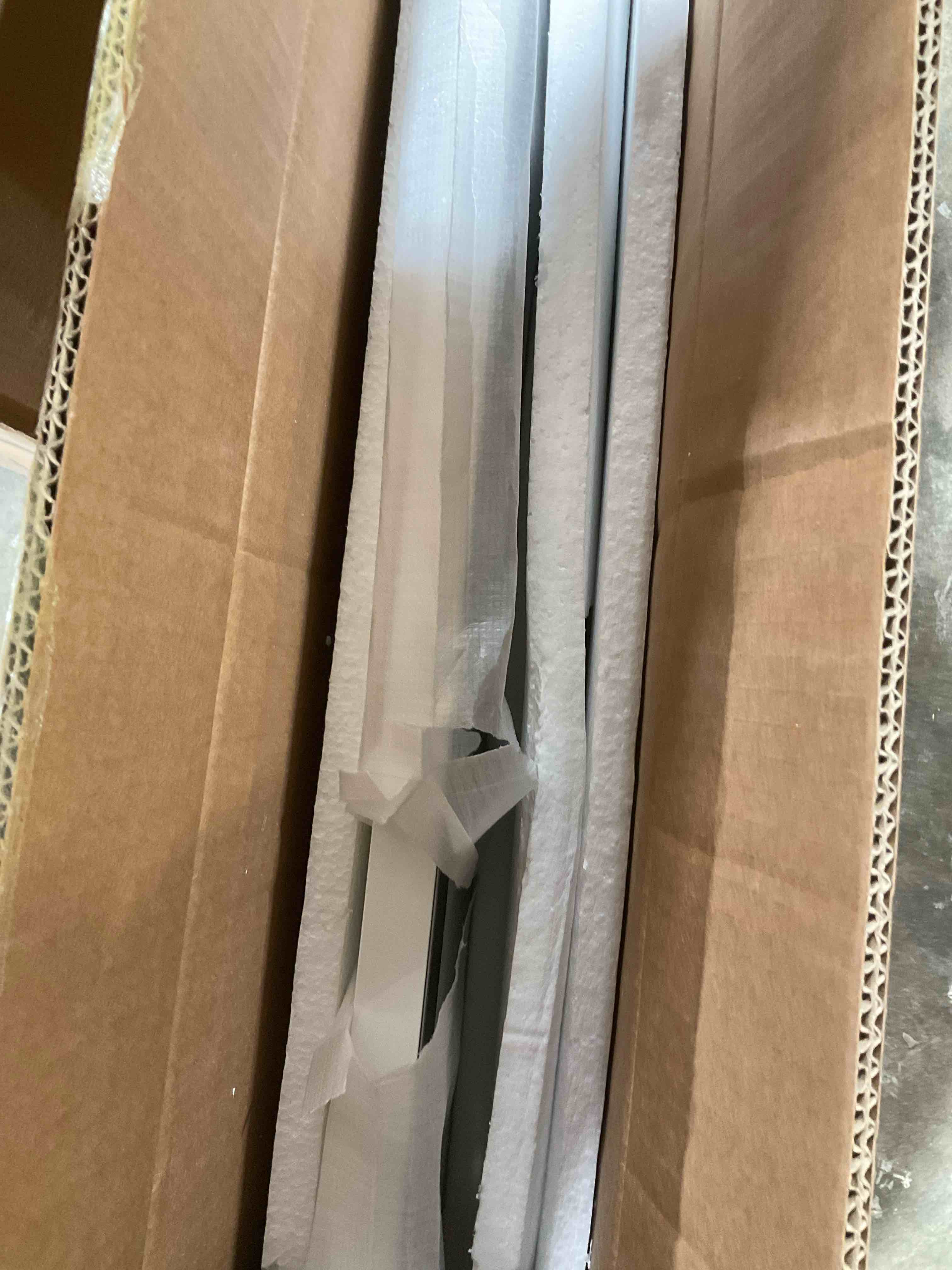 Condition photo showing New/Like New for scottsmoor modern high gloss halo 4 seater dining table set with