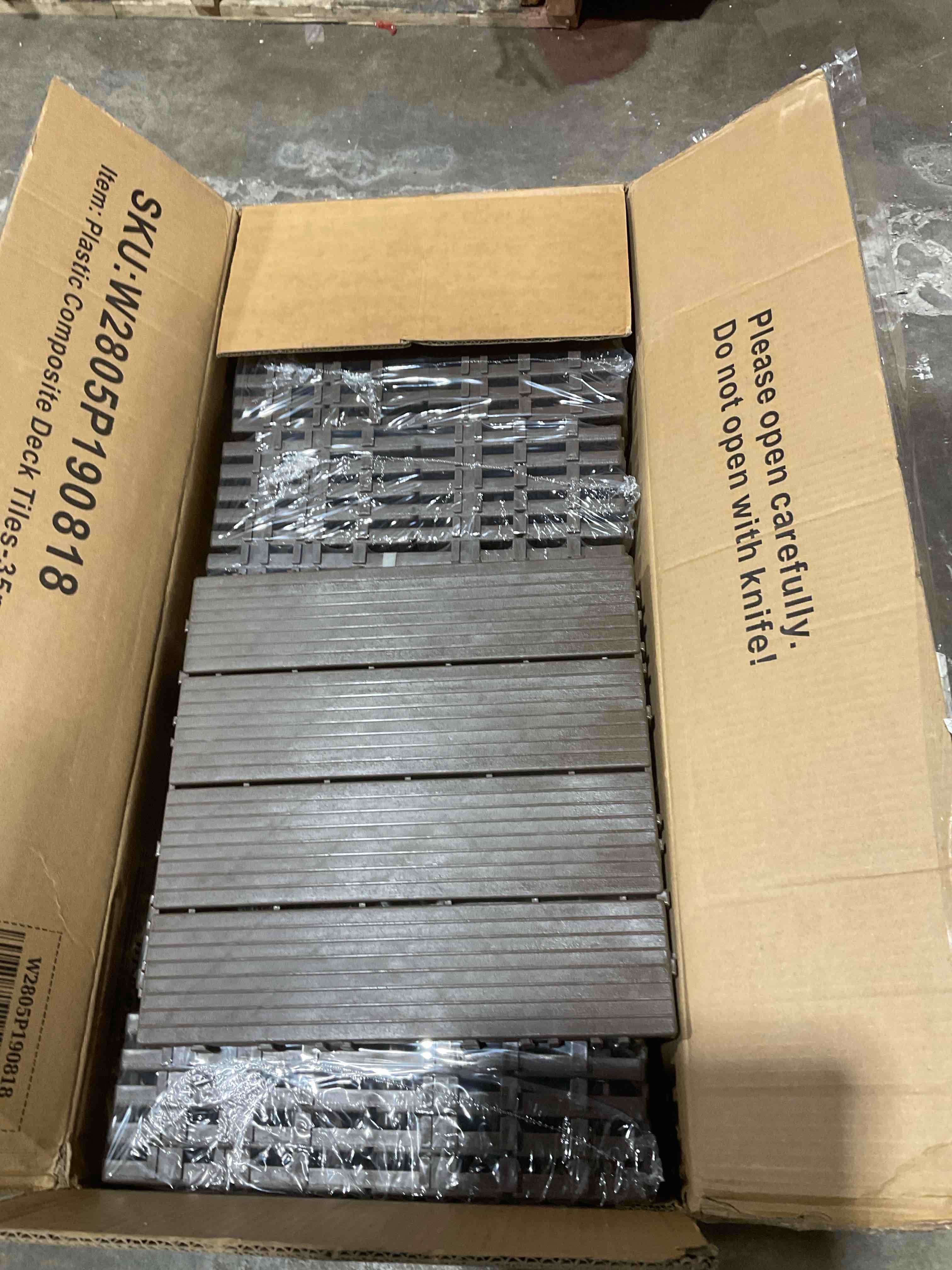 Condition photo showing New/Like New for plastic composite deck tiles set of 35pcs, composite decking resist rust, water, weather, indoor&outdoor, easy to diy & maintain, ideal for patios, balconies, rooftops, decks, 12x12inch light coffee