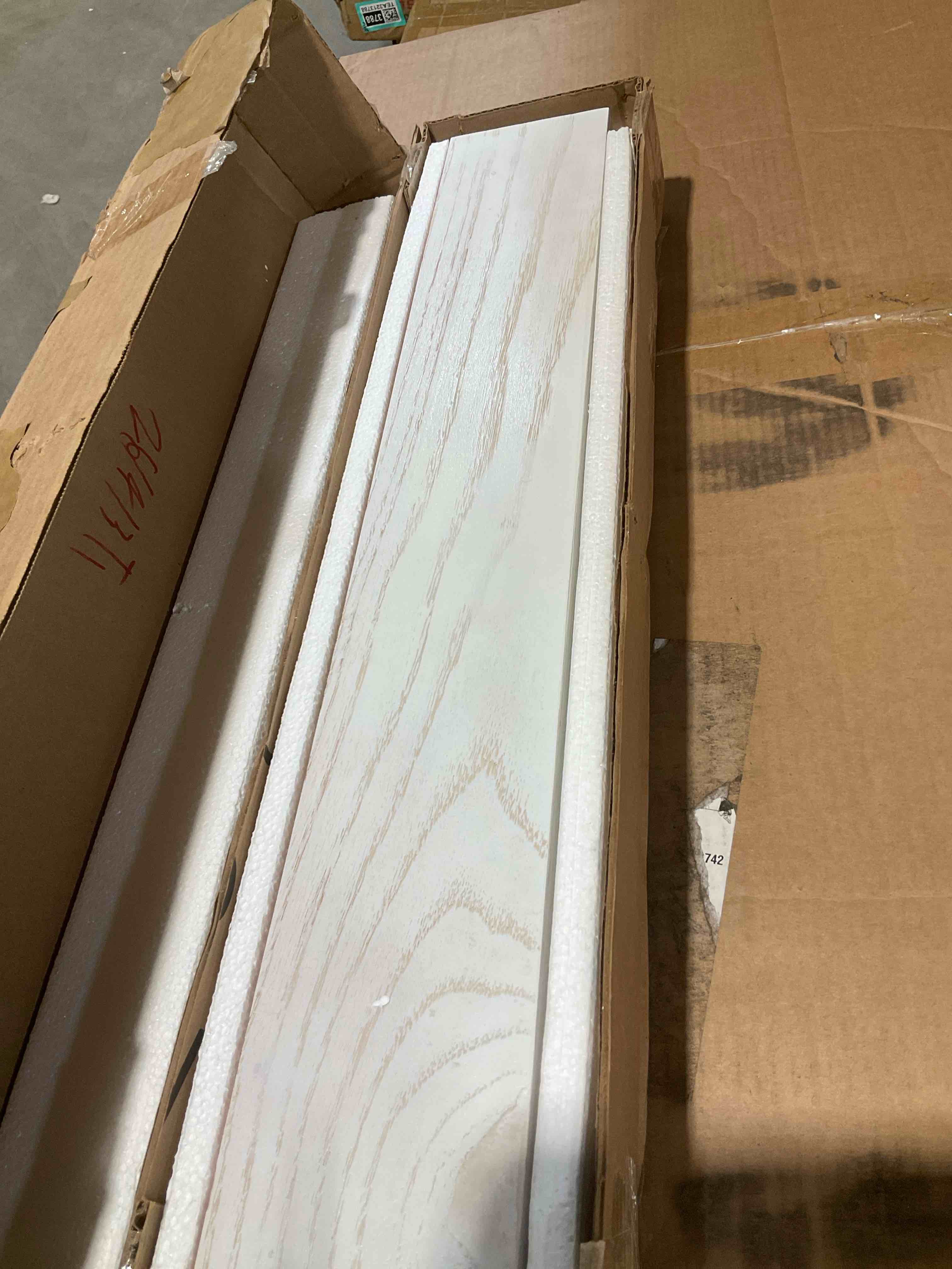 Condition photo showing New/Like New for cerellia oak floating shelf