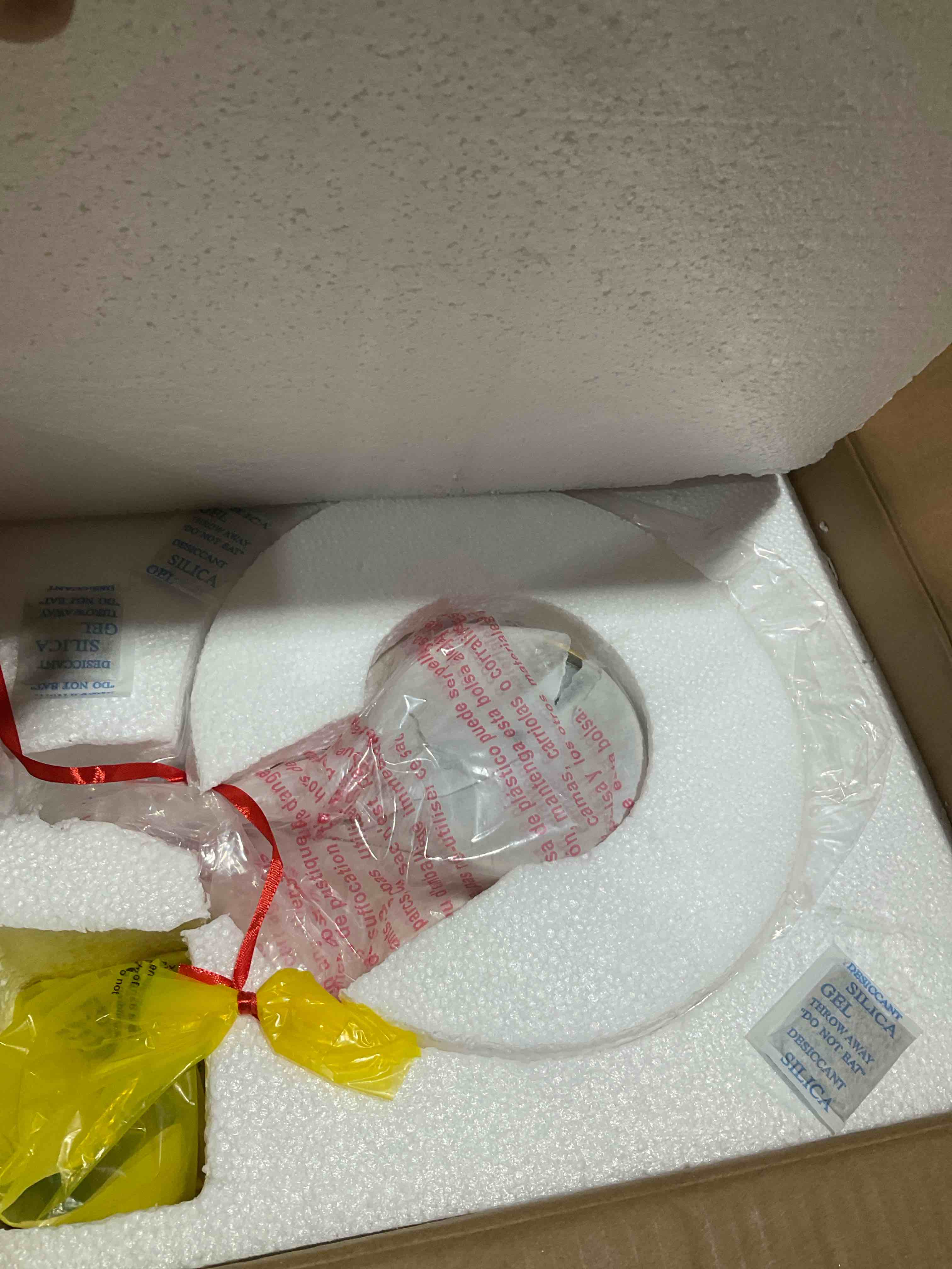 Condition photo showing New/Like New for visual comfort rivington small round sconce