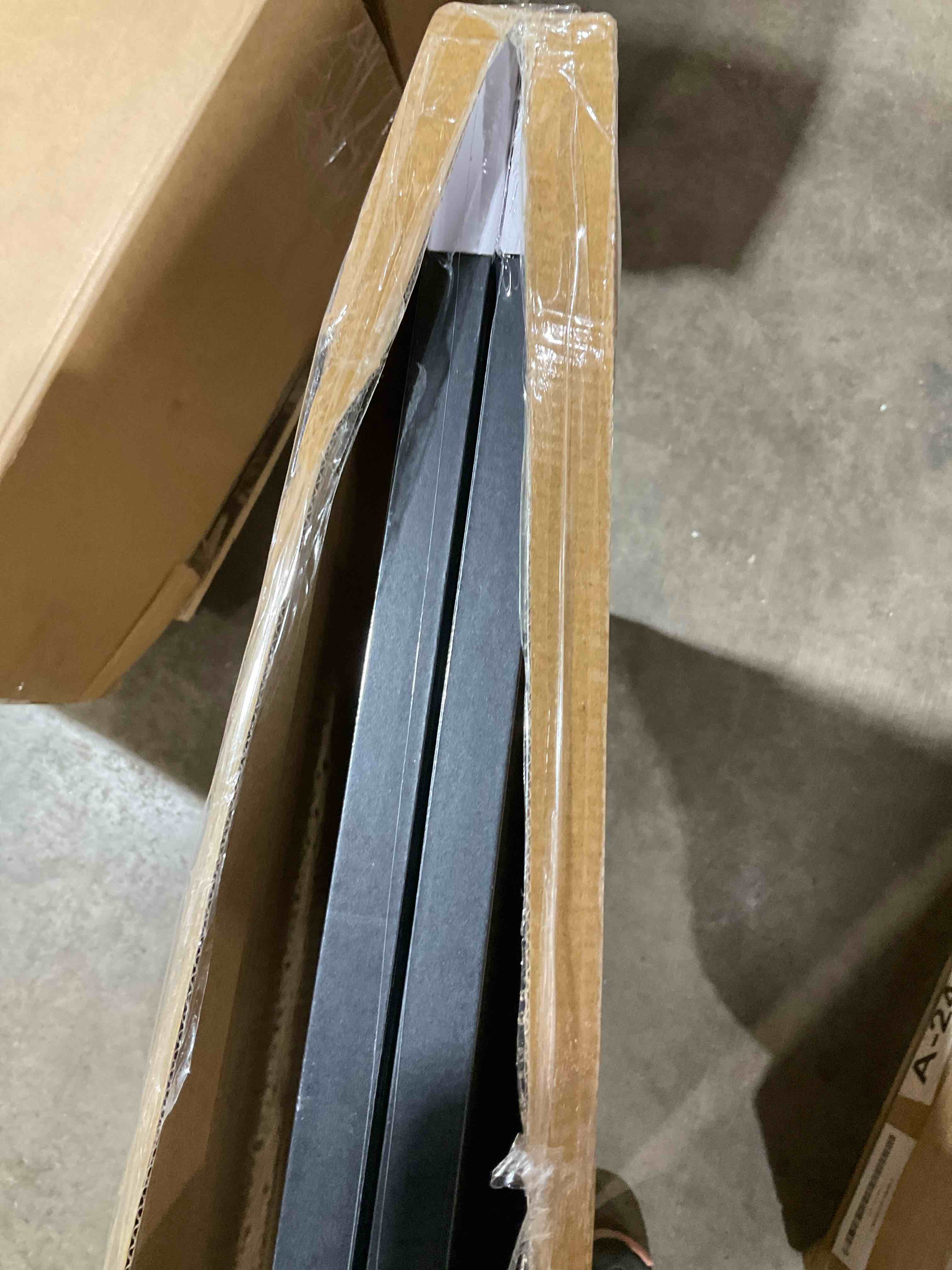 https://s3.amazonaws.com/lotting-images-prod/bidfta/GRA3459272_1777387516353.jpeg