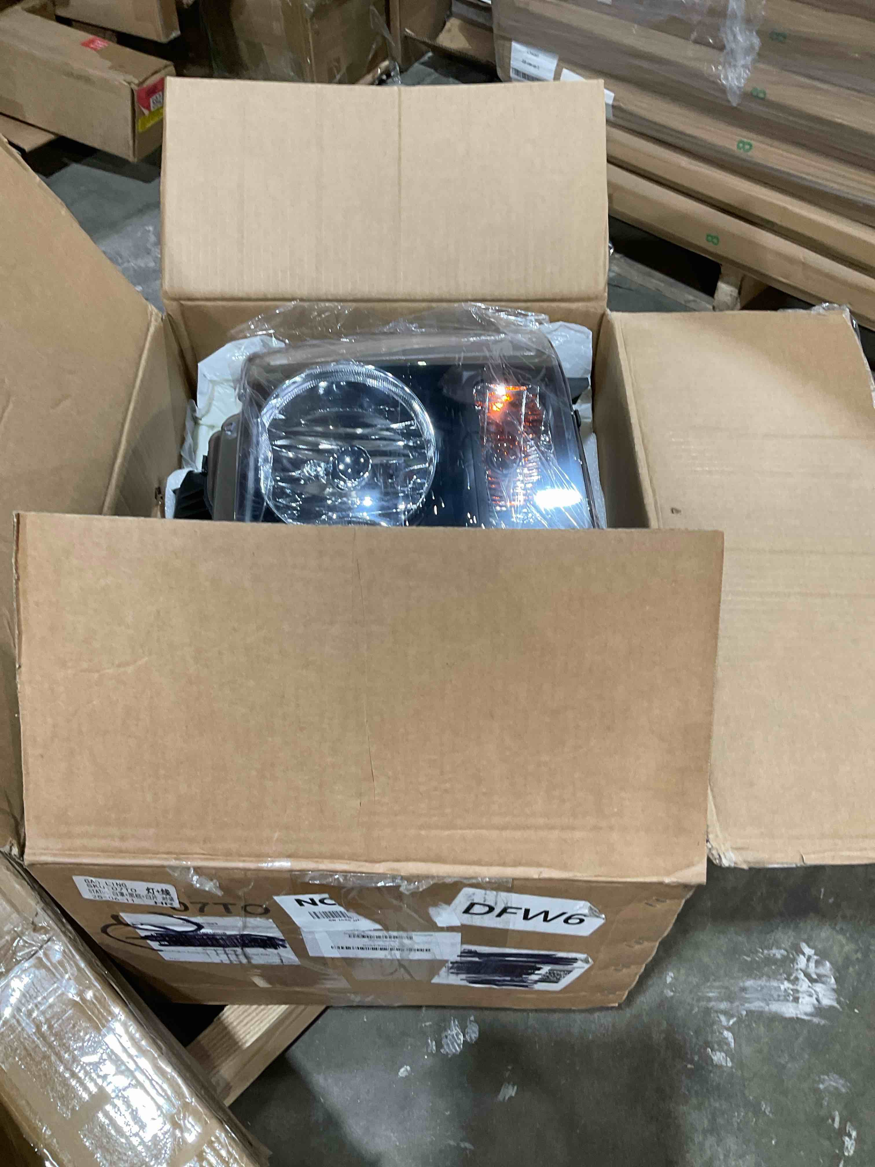 https://s3.amazonaws.com/lotting-images-prod/bidfta/GRA3459275_1777388866402.jpeg