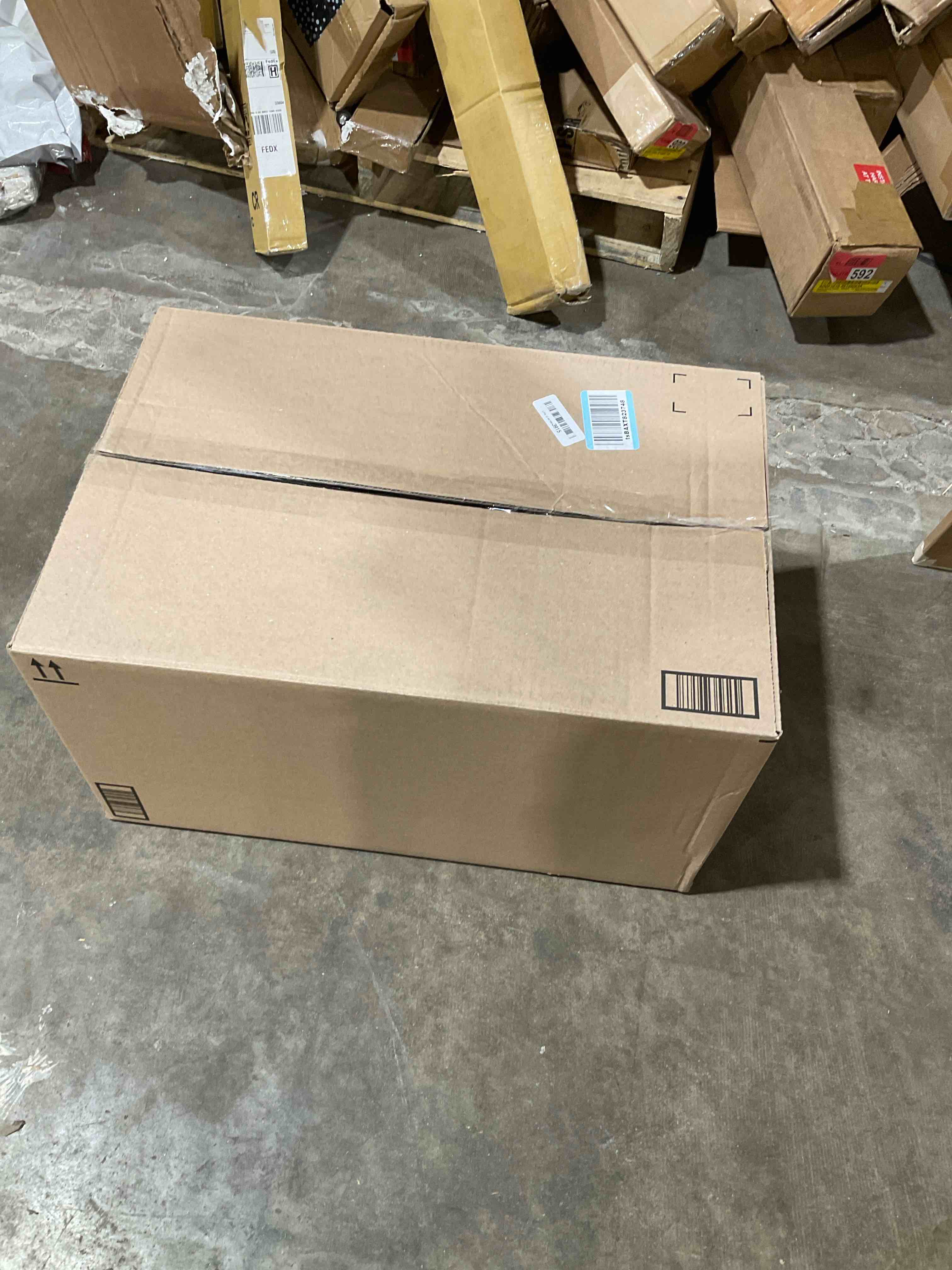 https://s3.amazonaws.com/lotting-images-prod/bidfta/GRA3459294_1777394482255.jpeg