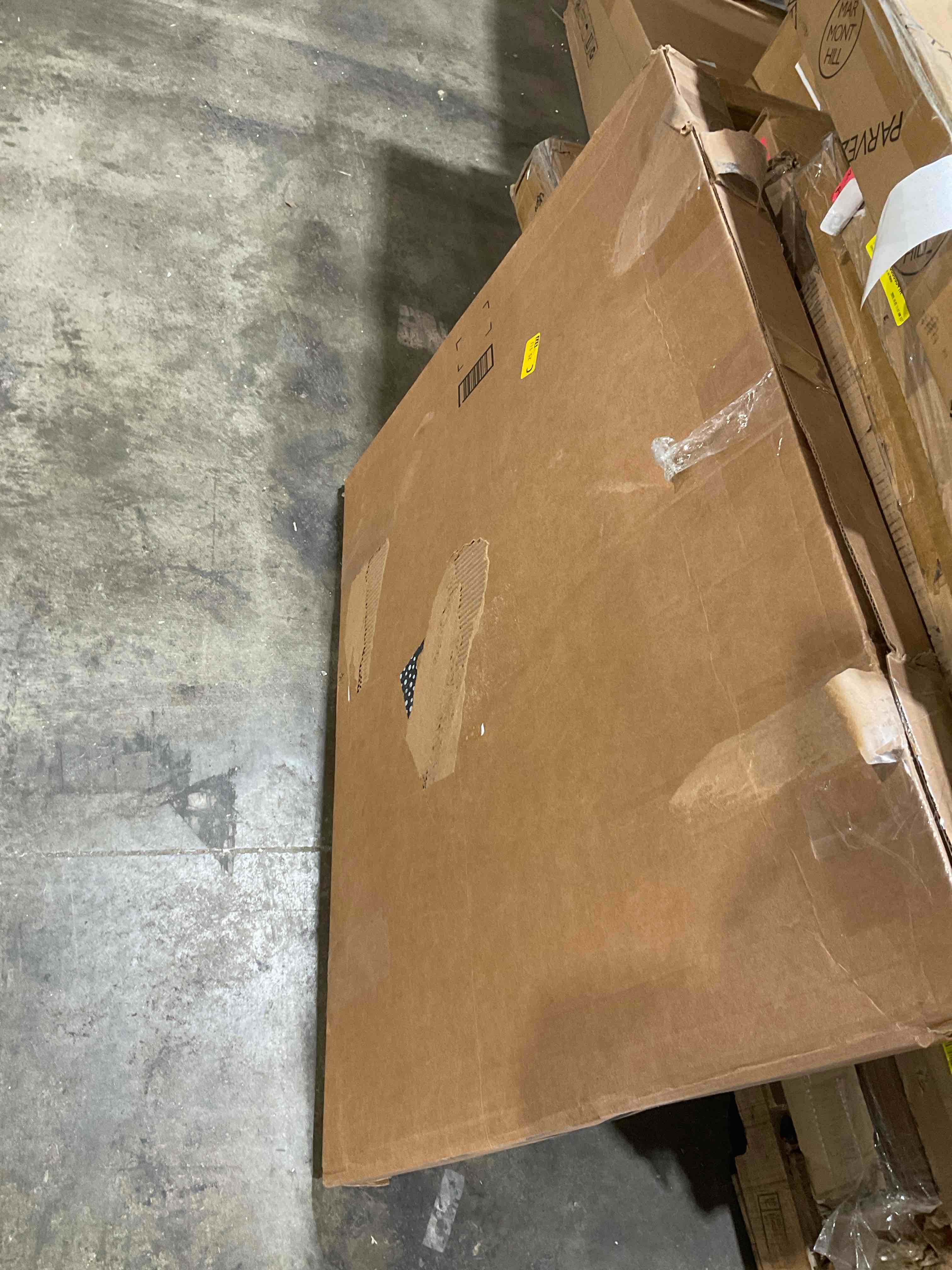 https://s3.amazonaws.com/lotting-images-prod/bidfta/GRA3459305_1777399301522.jpeg