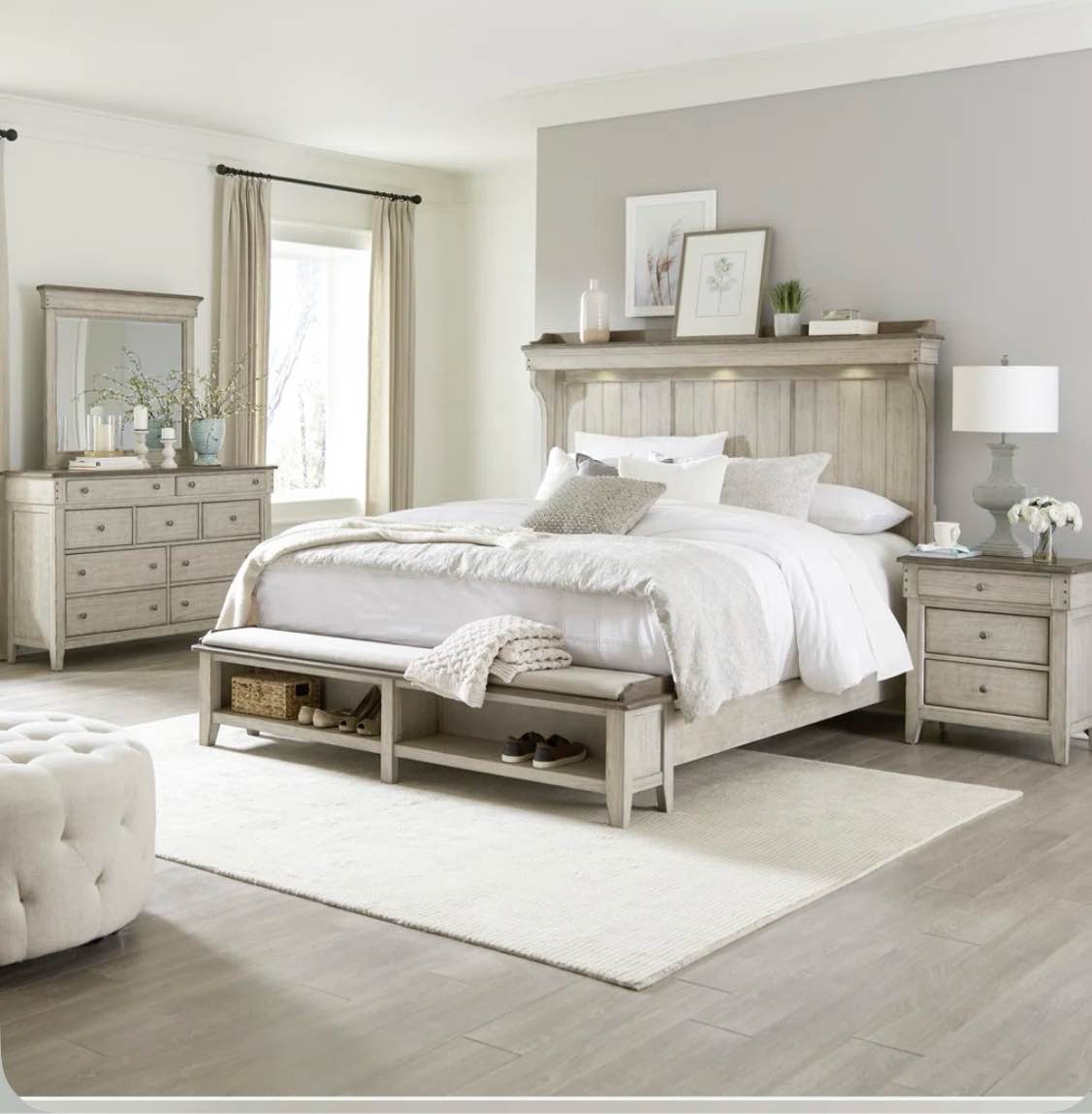 Cathleen Queen Uph Bench Footboard 