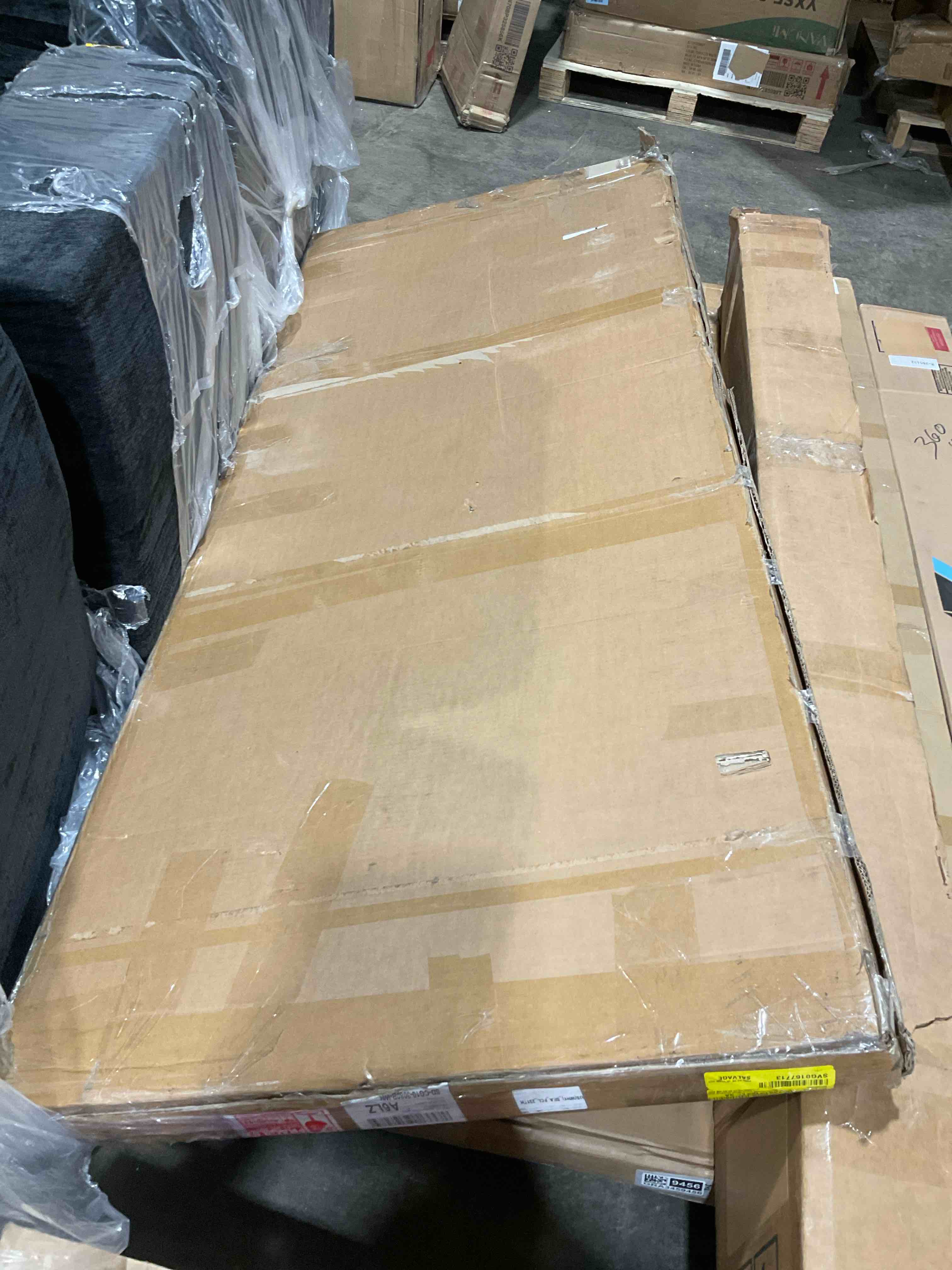 https://s3.amazonaws.com/lotting-images-prod/bidfta/GRA3459455_1777906442668.jpeg