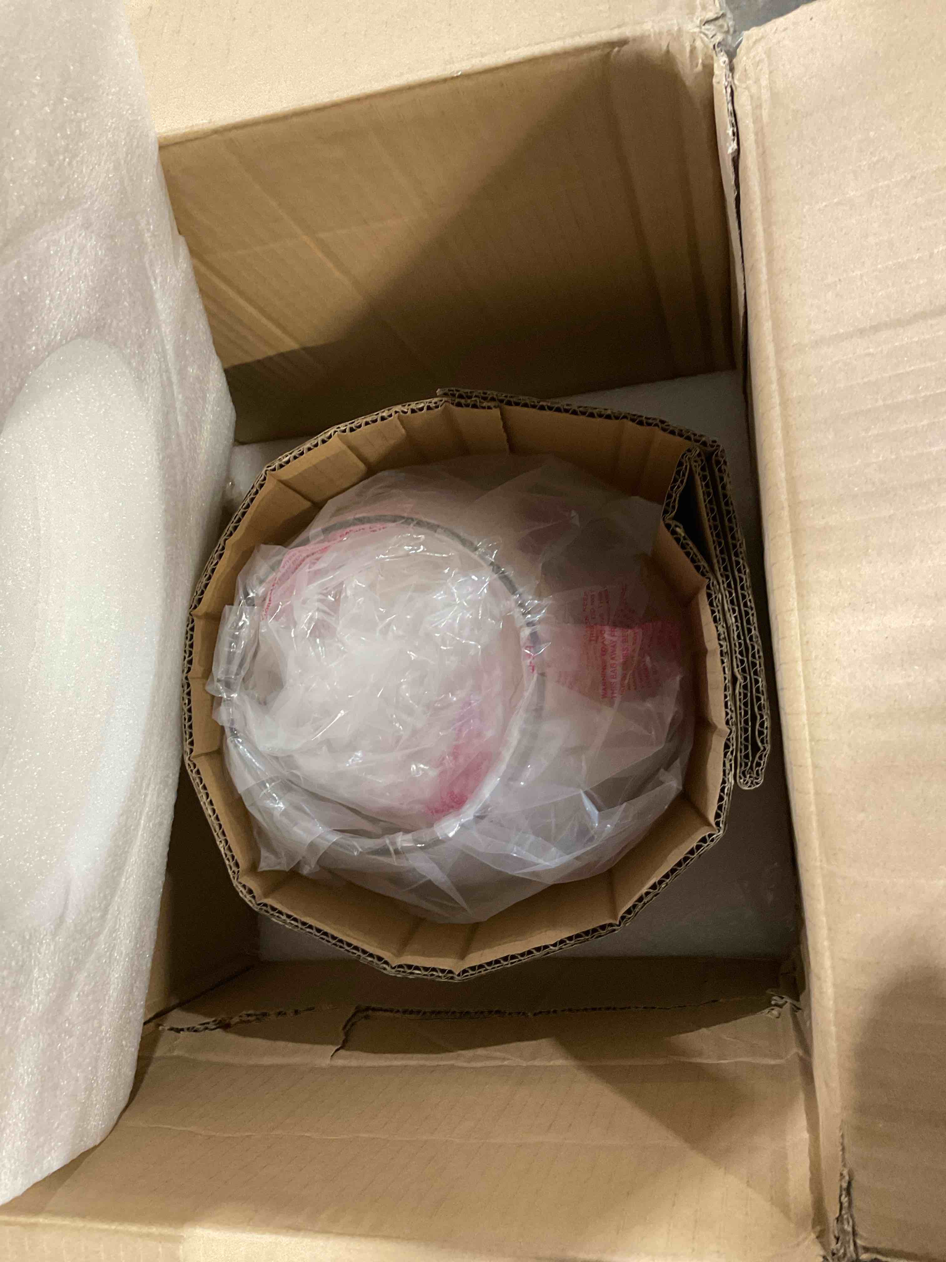 https://s3.amazonaws.com/lotting-images-prod/bidfta/GRA3459476_1777922897029.jpeg