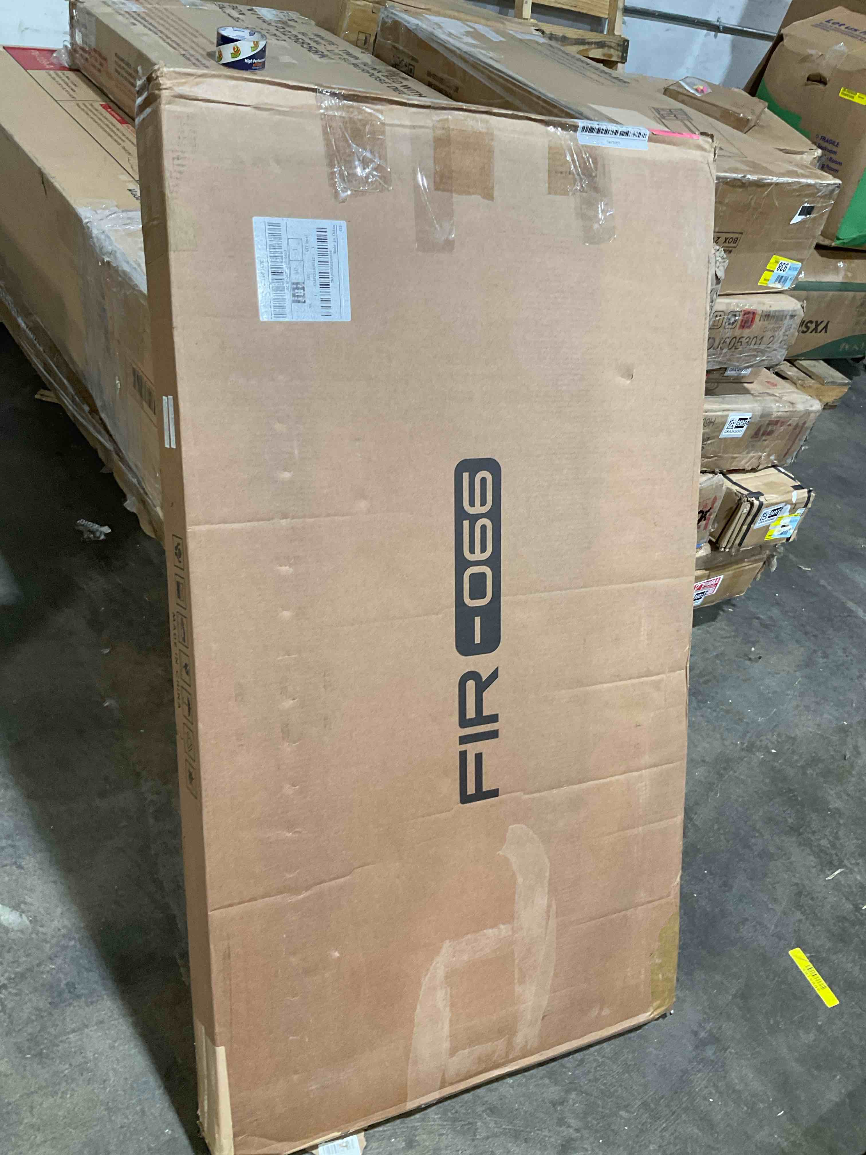 https://s3.amazonaws.com/lotting-images-prod/bidfta/GRA3459509_1778017234539.jpeg