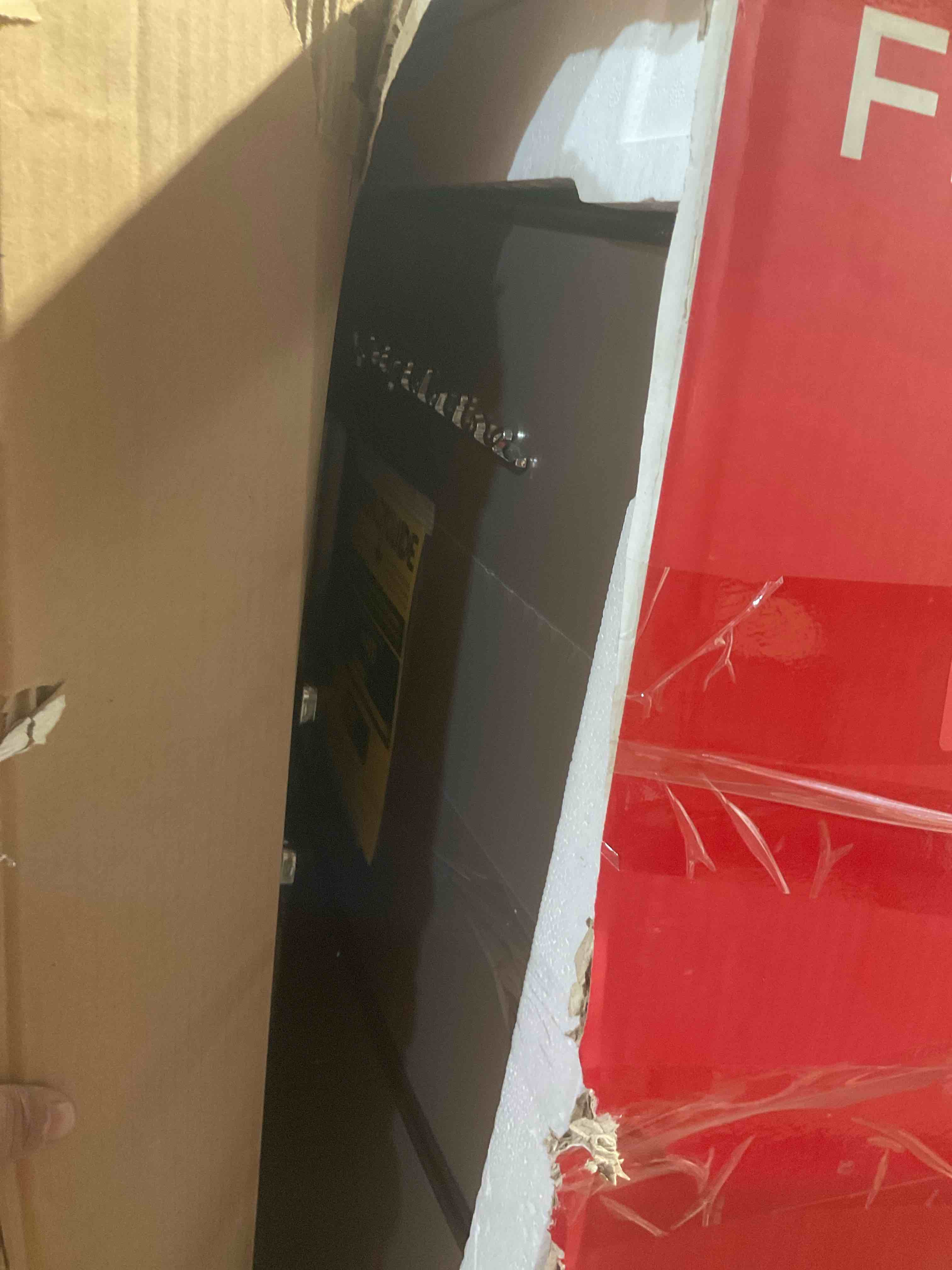 https://s3.amazonaws.com/lotting-images-prod/bidfta/GRA3459556_1778181221566.jpeg