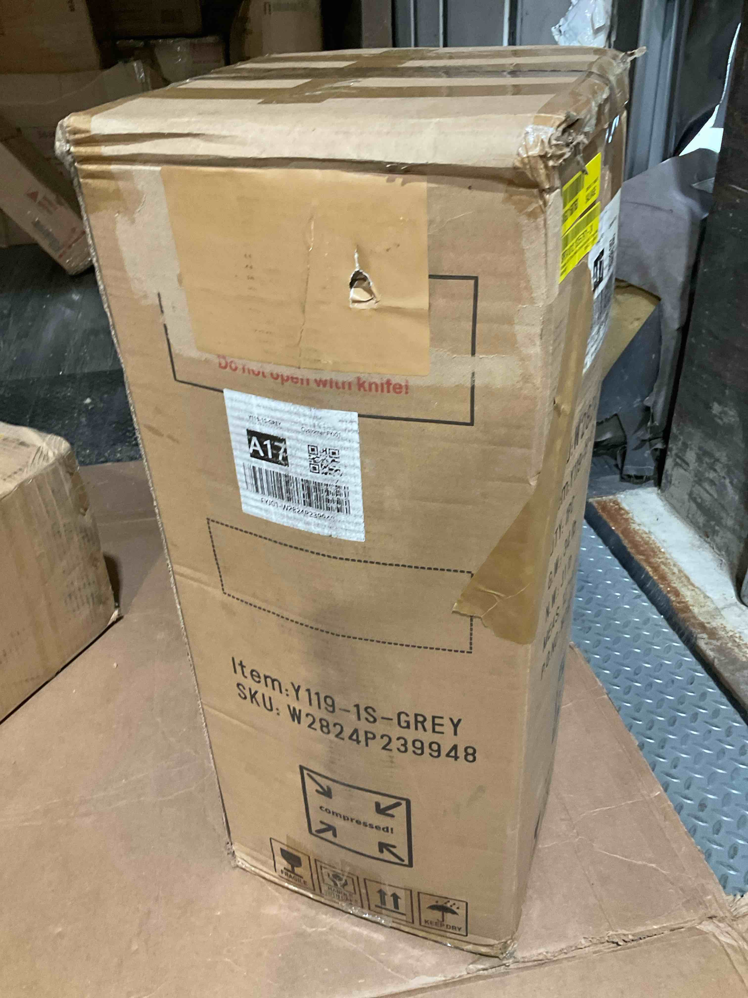 https://s3.amazonaws.com/lotting-images-prod/bidfta/GRA3459575_1778273765709.jpeg