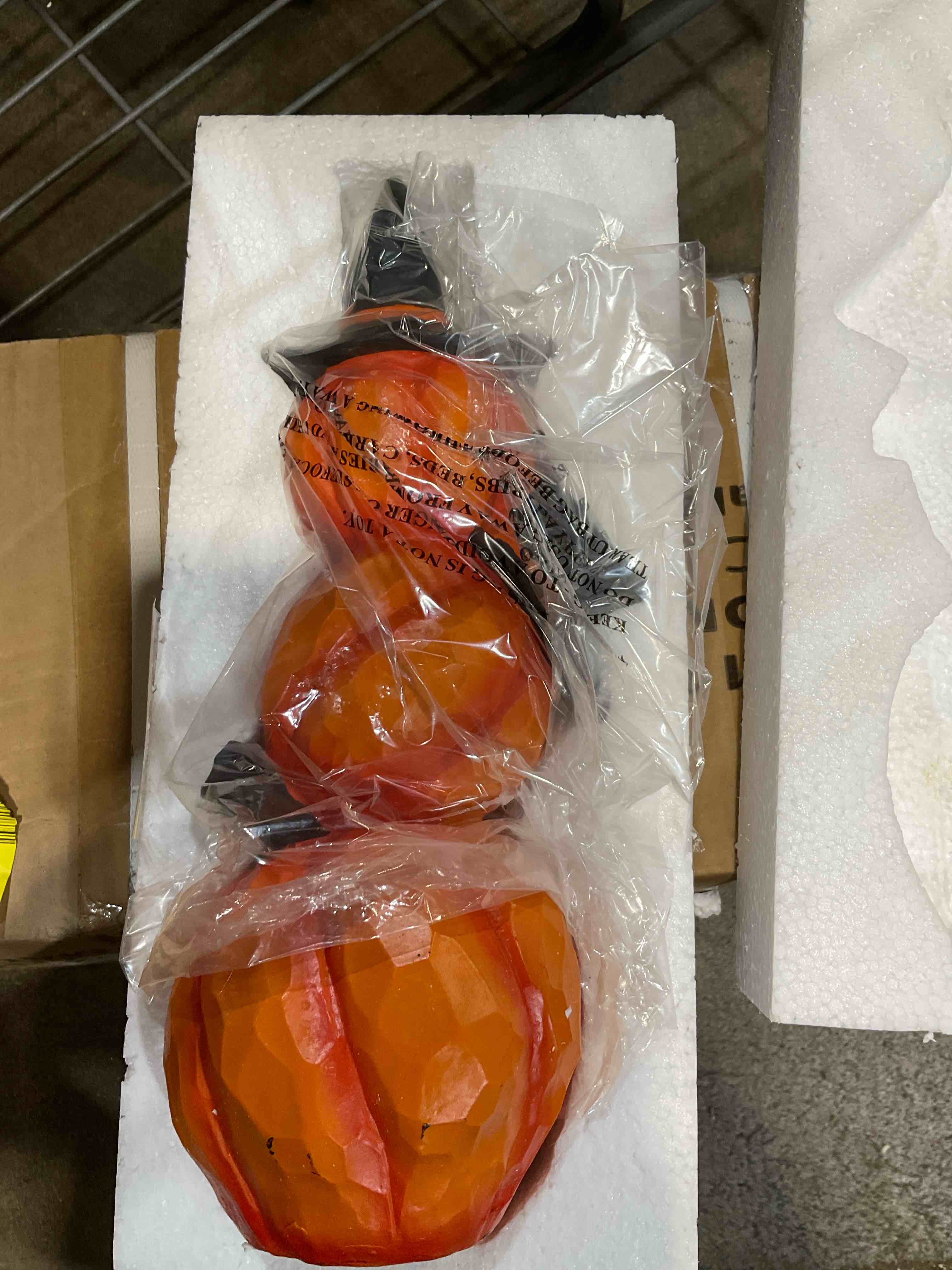 Condition photo showing New/Like New for glitzhome 14.25"h halloween stacked pumpkins figurine - resin jack o lantern table decor - horrific pumpkin statue for party and tabletop