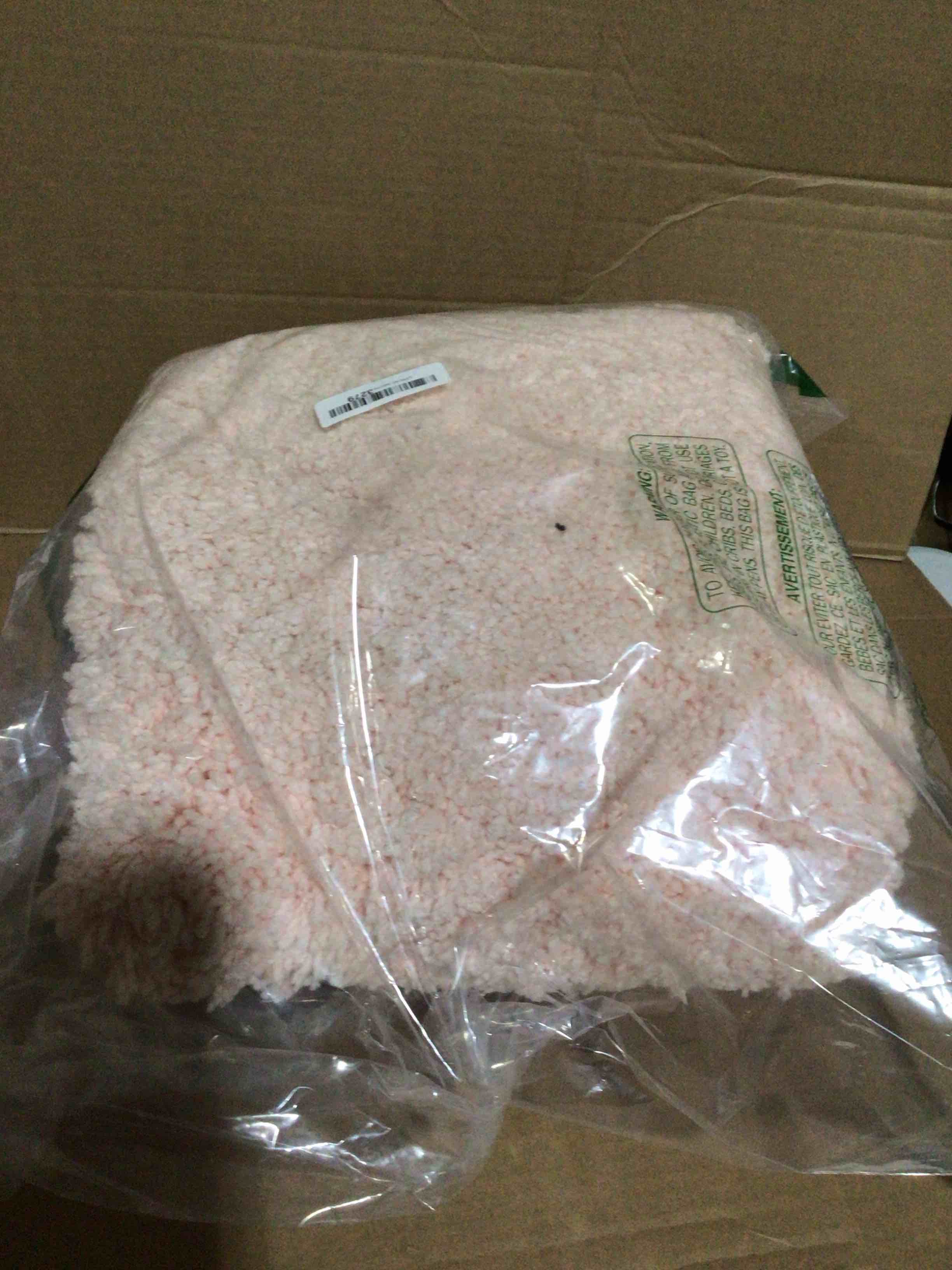 Condition photo showing Good Condition for ILANGO Pink Bathroom Rugs 48" × 24" Non Slip & Super Absorbent Extra Thick Soft, Washable Bath Mat for Floor, Microfiber Plush Shaggy Bath Rug with Rubber for Bathtub Shower Room Sink Pink 2' x 4' (24''x48'' Bathroom Rug)