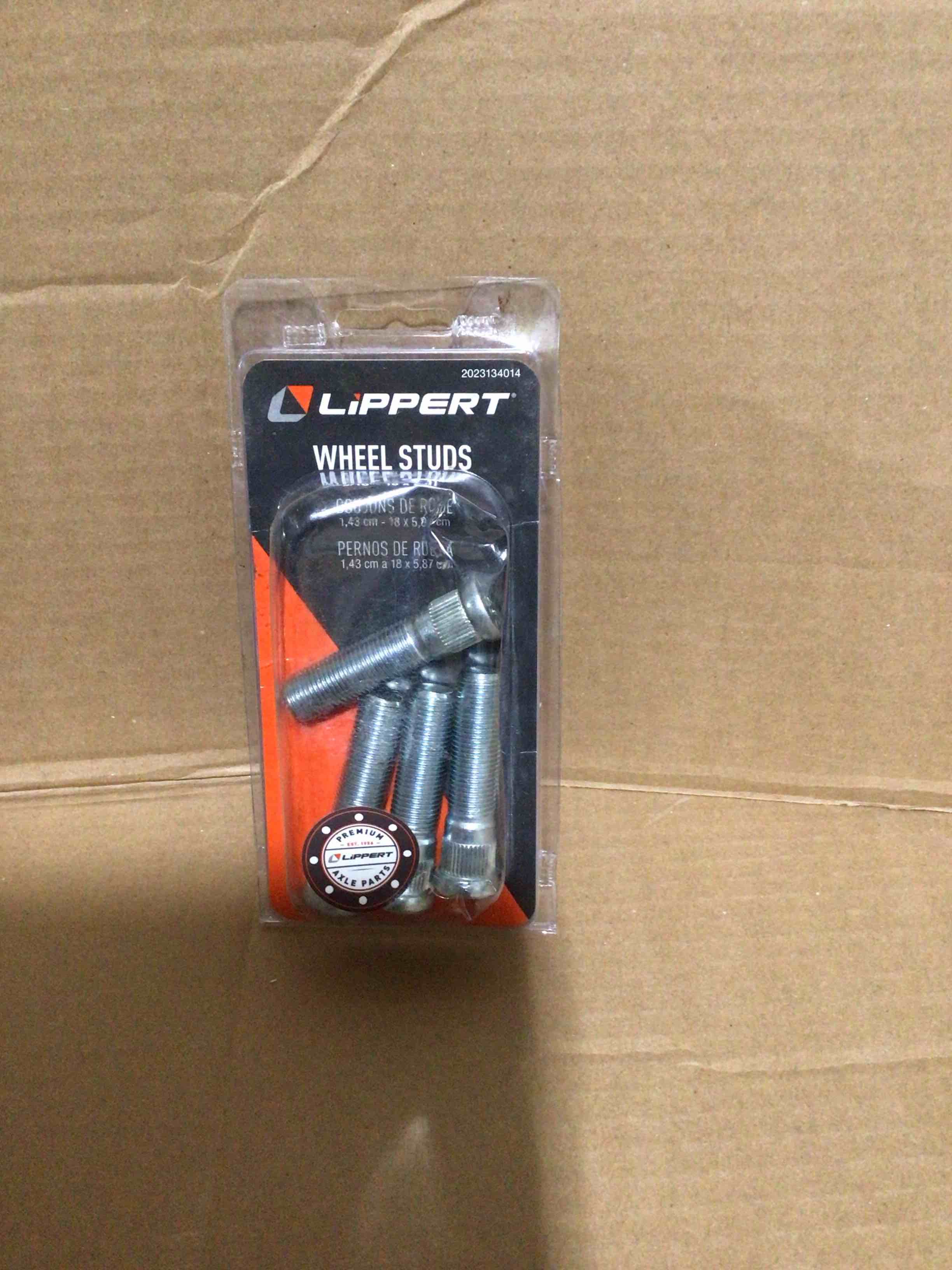 Condition photo showing New/Like New for Lippert Replacement Wheel Lug Studs for 5,200 to 7,000-lb. Trailer Axle Capacities with 9/16"-18 UNF Thread Size, 2.31" Length from Underhead to End, 0.617" Spline, 0.77" Head, Pack of 4-2023134014