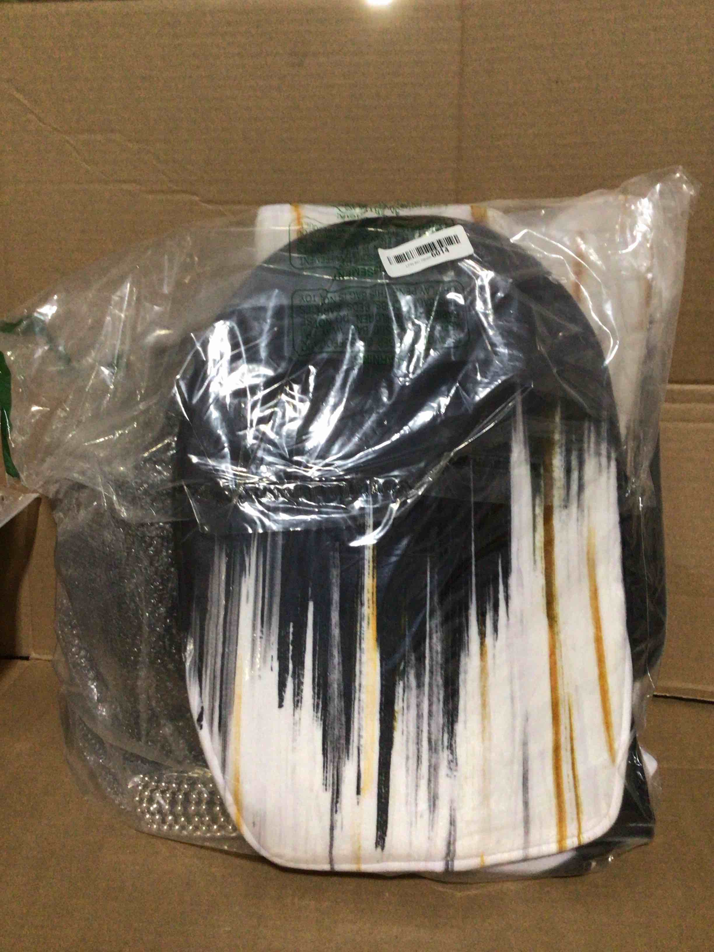 Condition photo showing Good Condition for WSBArt 32PCS Bathroom Sets with Shower Curtain and Rugs-Purple Bathroom Accessories,Non Slip Bathroom Rugs Set with Toilet Lid Cover, Waterproof Shower Curtain, 3PC Soap Dispenser with Trash Can Black and Gold Bath Set + Oil Painting Shower Curtain + Bath Rugs