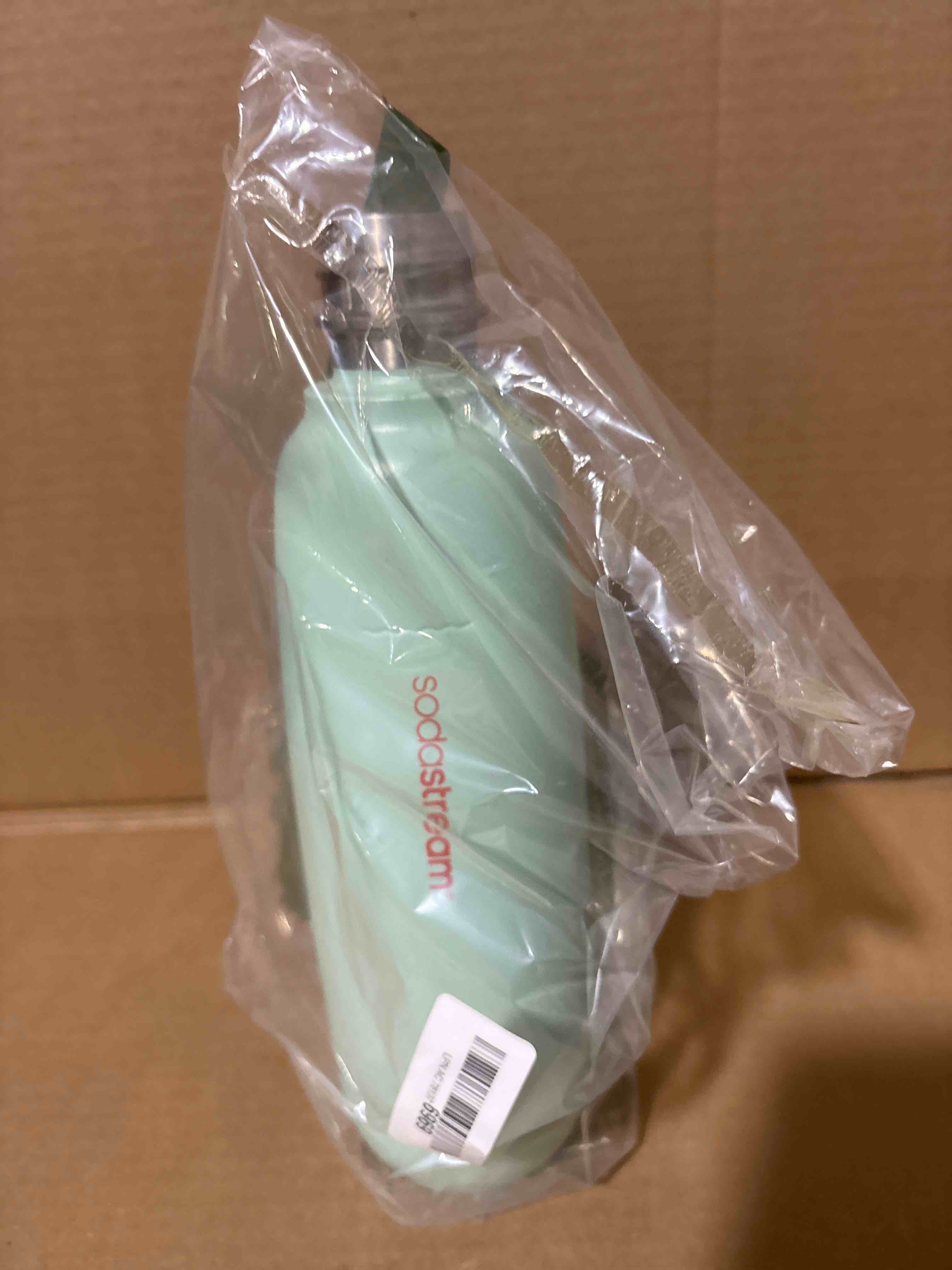 Condition photo showing Good Condition for sodastream Fizz & Go Cool - All Metal Bottle (Mint) Carbonating Bottle Capacity, 0.9L Mint 30.4 Ounces